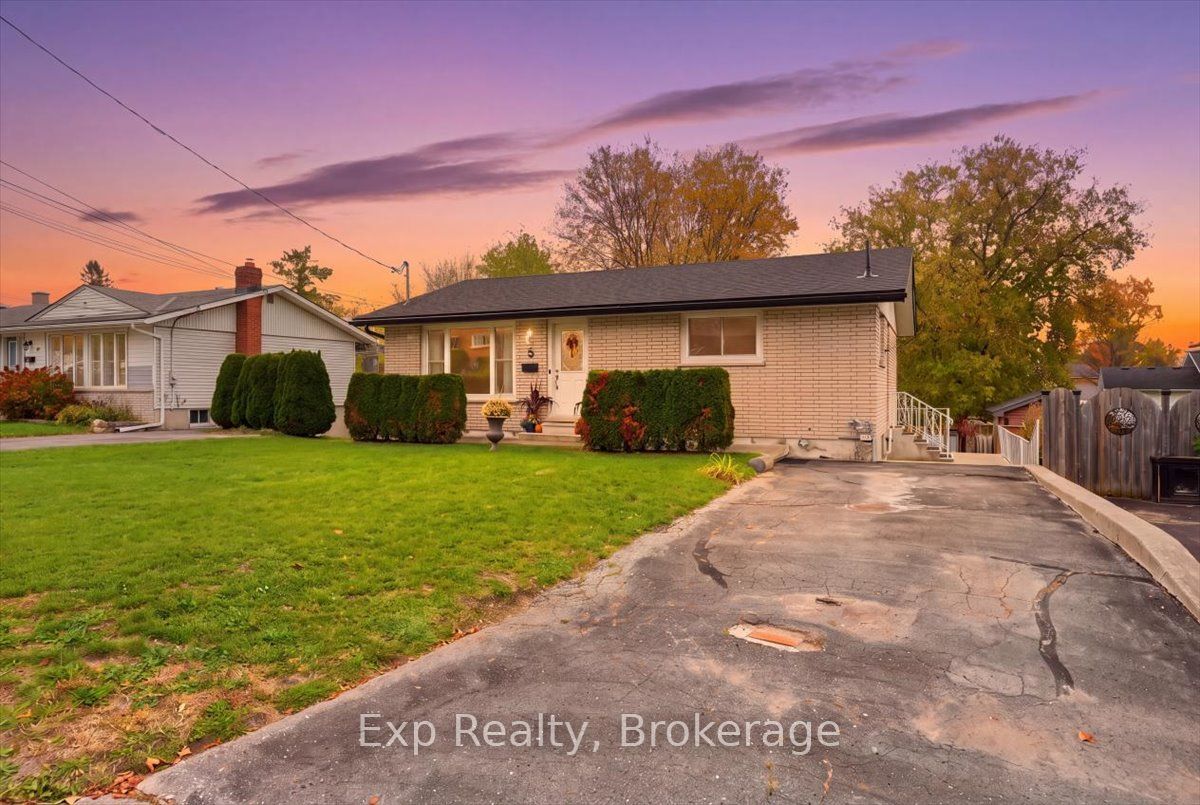 5 Kidd Avenue Property Photo 1