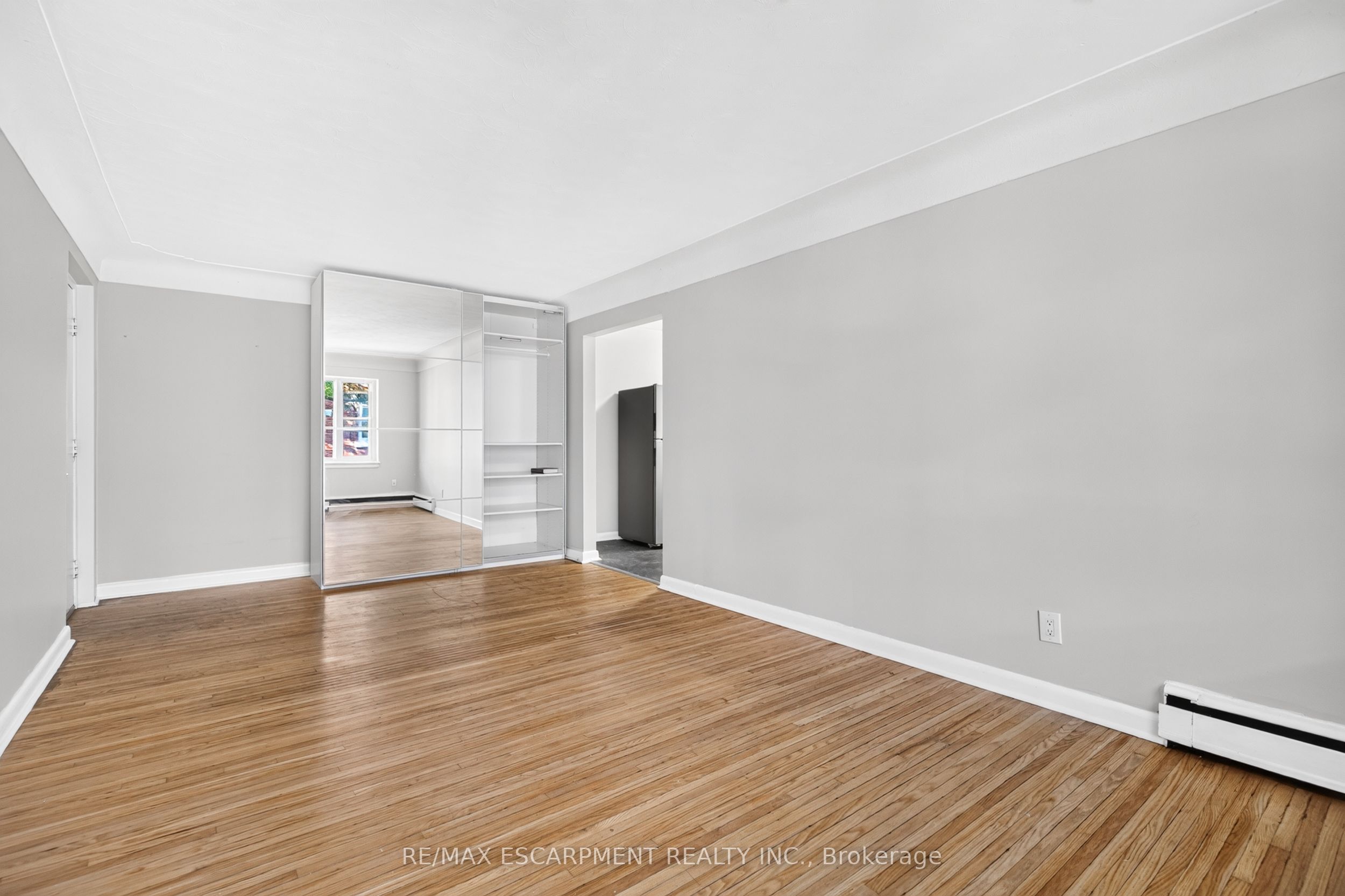 3 Applewood Avenue 3 Property Photo 5