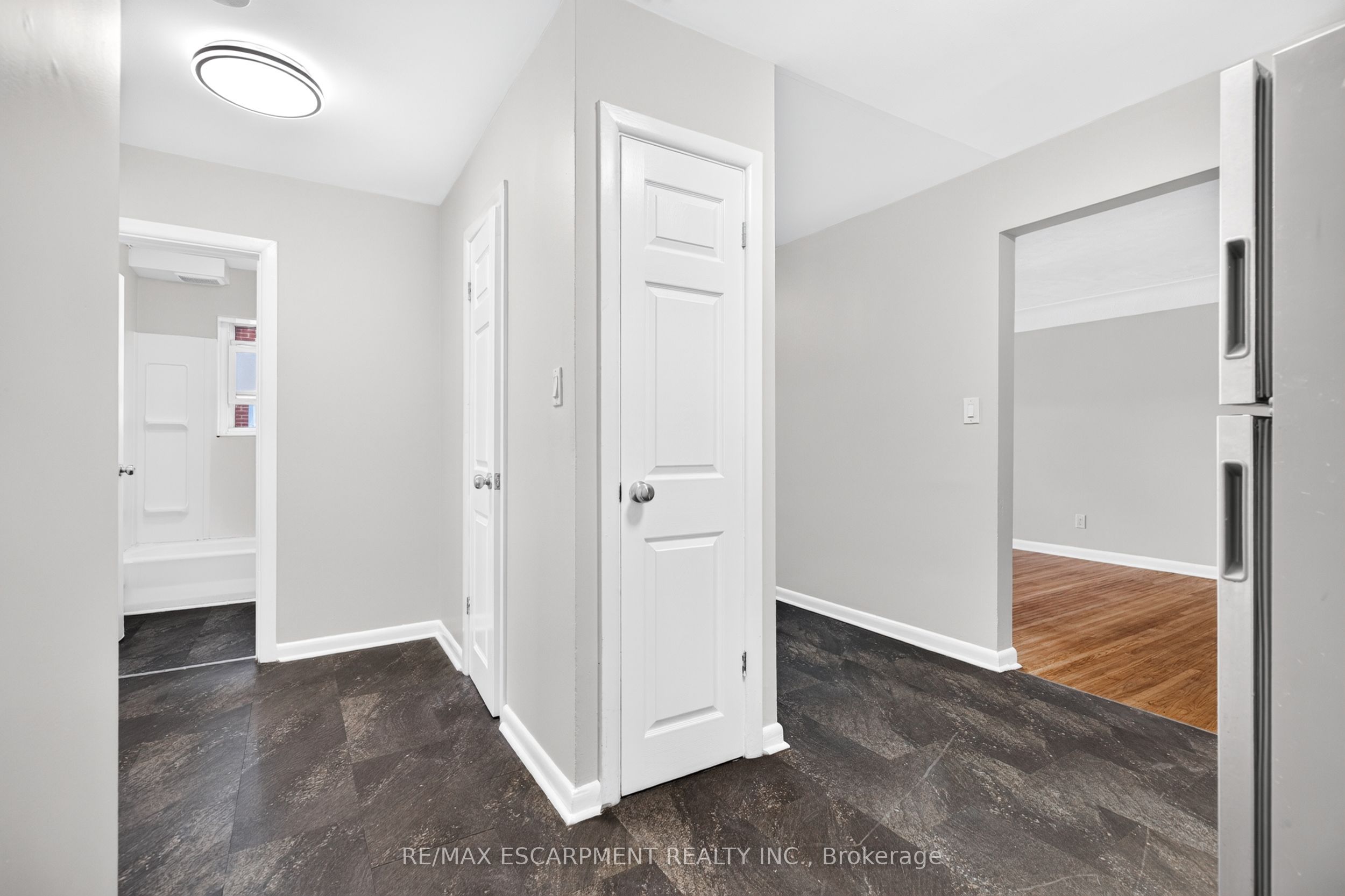 3 Applewood Avenue 3 Property Photo 12