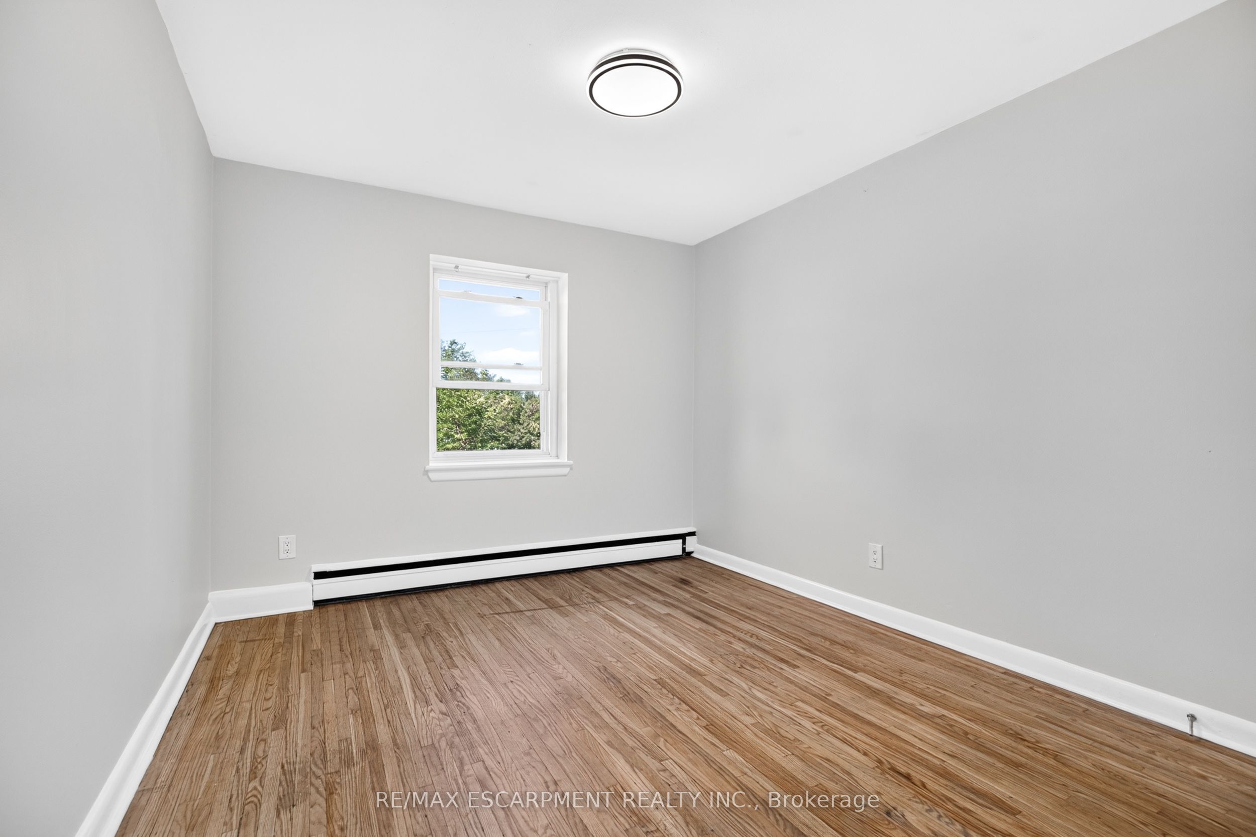3 Applewood Avenue 3 Property Photo 15
