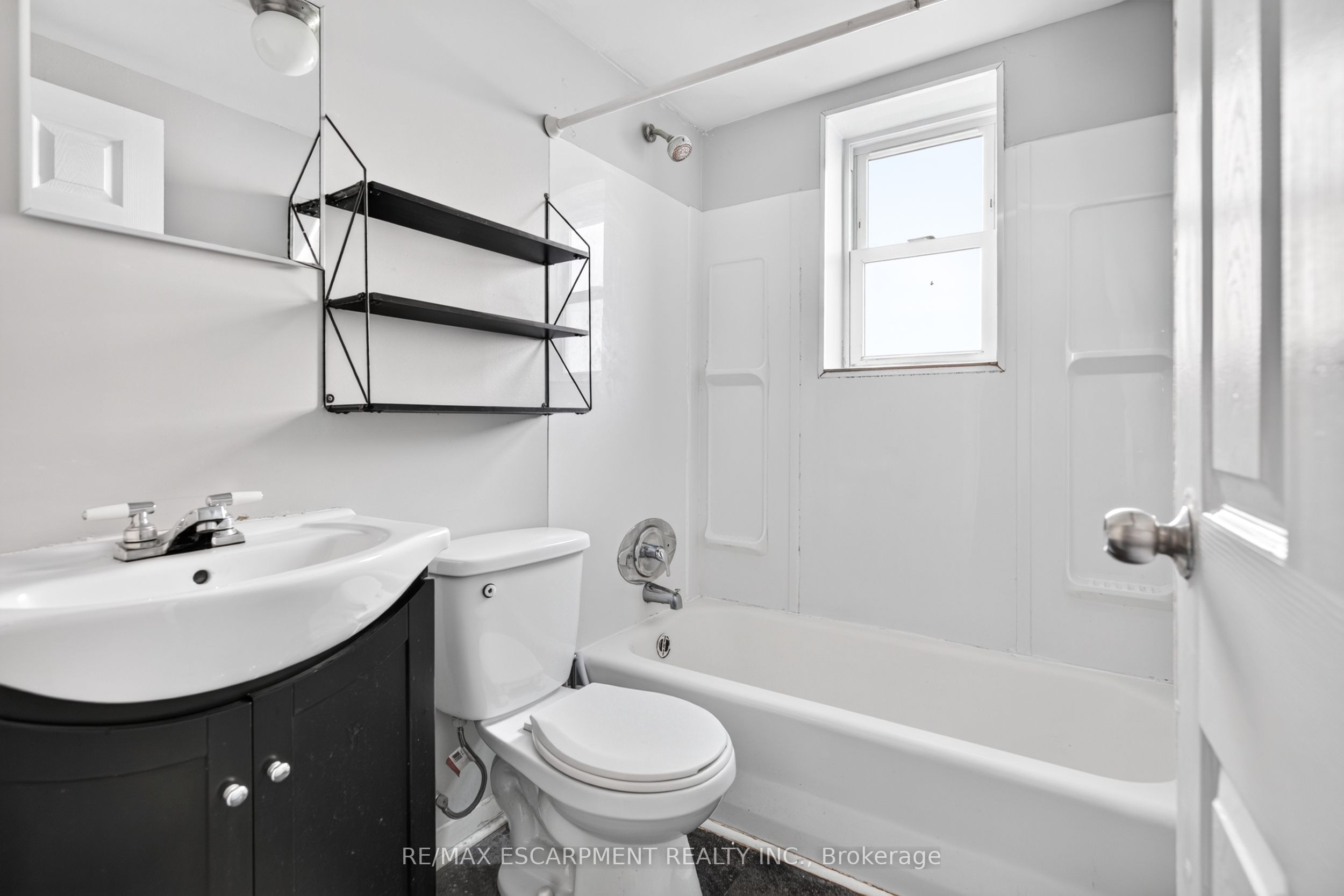 3 Applewood Avenue 1 Property Photo 21