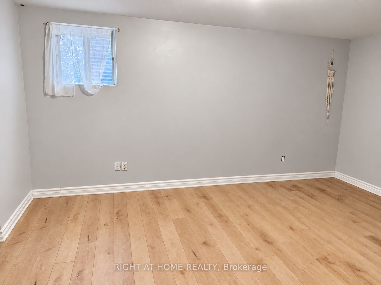 19 Evergreen Avenue Property Photo 7