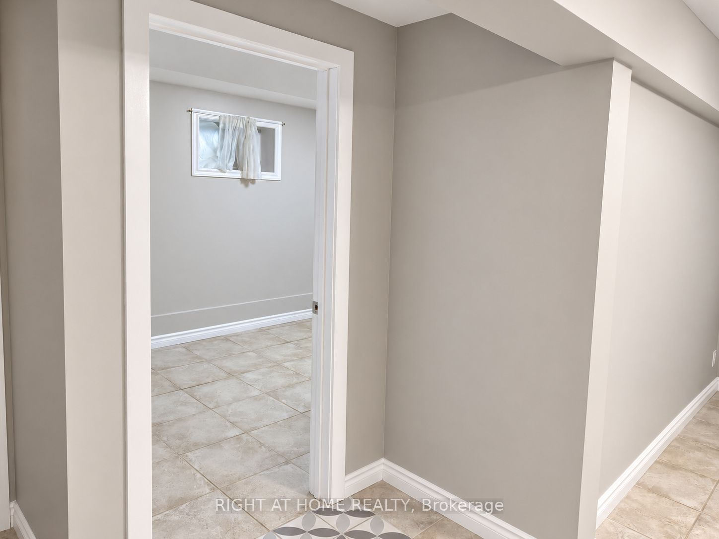19 Evergreen Avenue Property Photo 12
