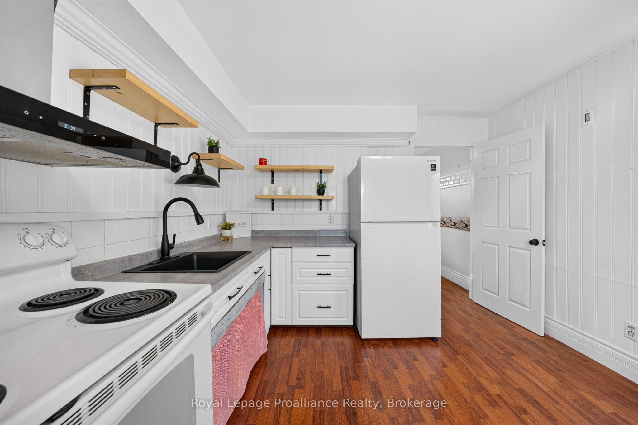 346 Gore Road Property Photo 15