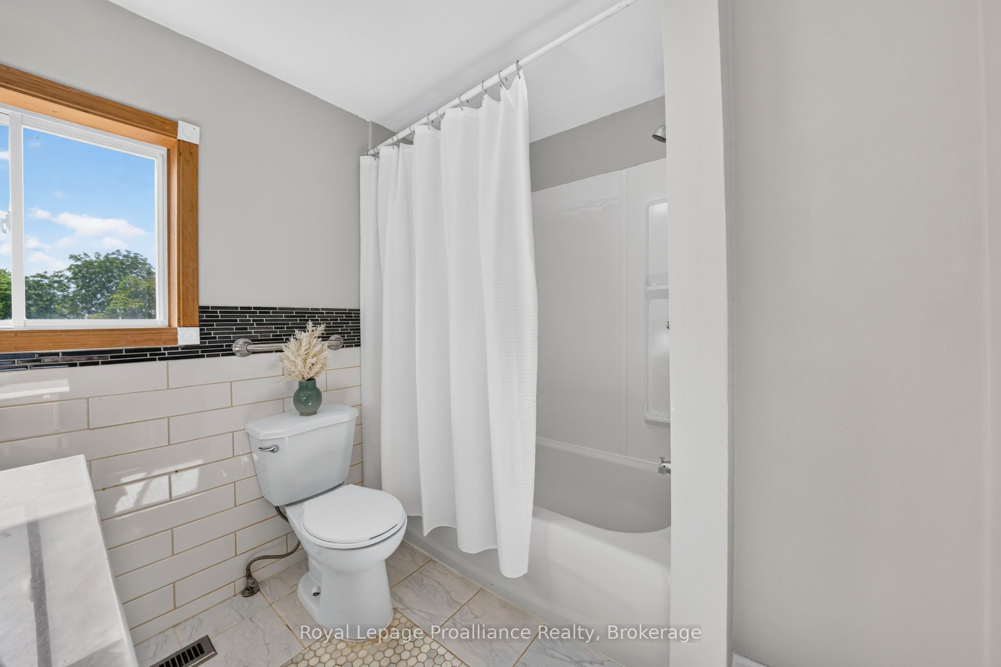 346 Gore Road Property Photo 20