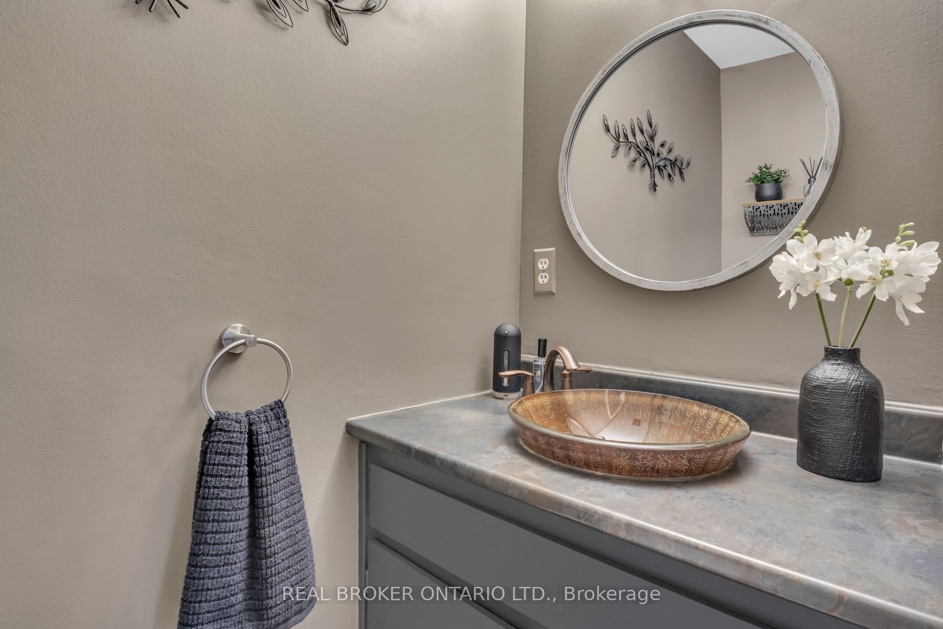 415 Morgan Avenue 15 Property Photo 8
