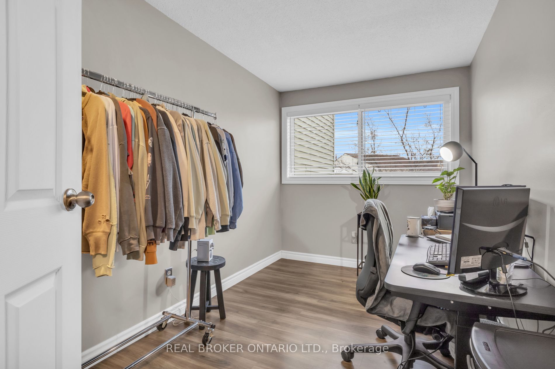 415 Morgan Avenue 15 Property Photo 17