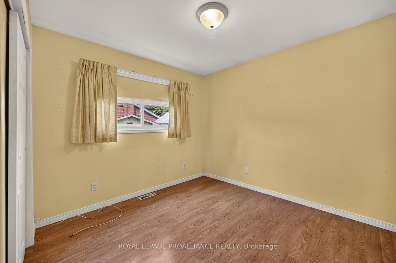 402 Linda Street Property Photo 14