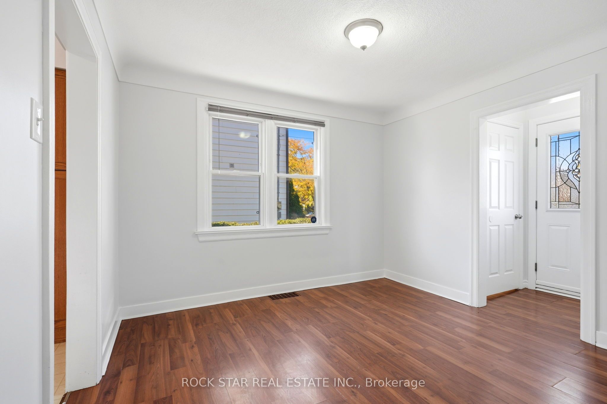 28 Grove Street Property Photo 9