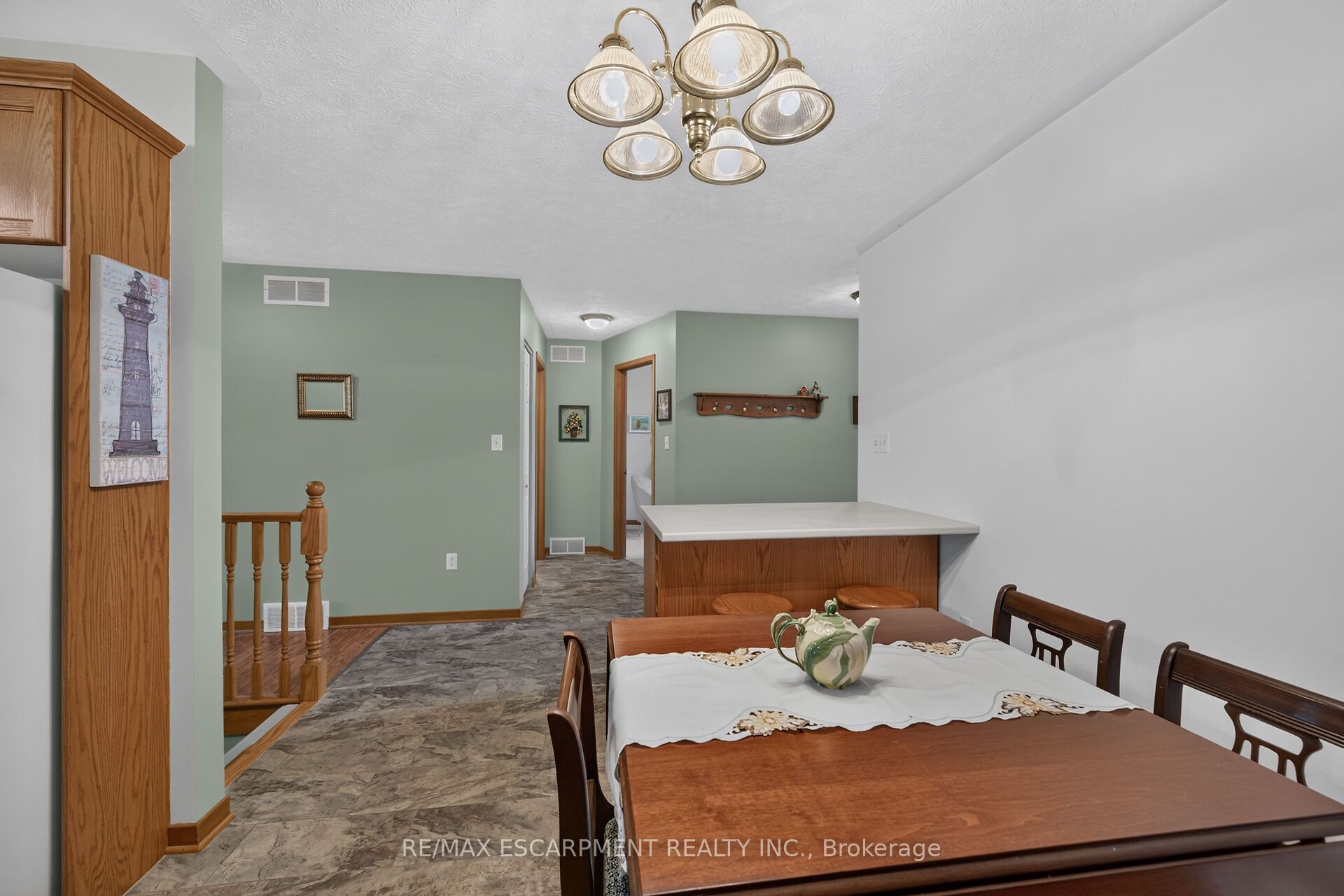 11 Barton Street Property Photo 7