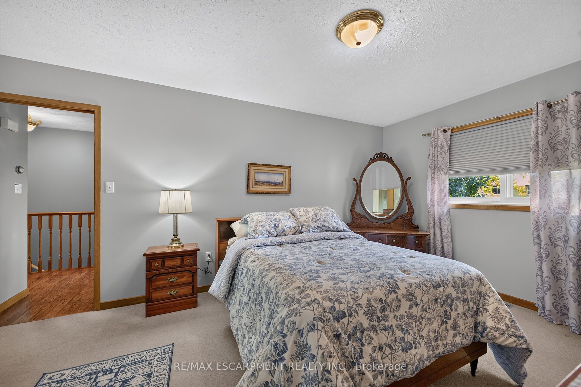 11 Barton Street Property Photo 18