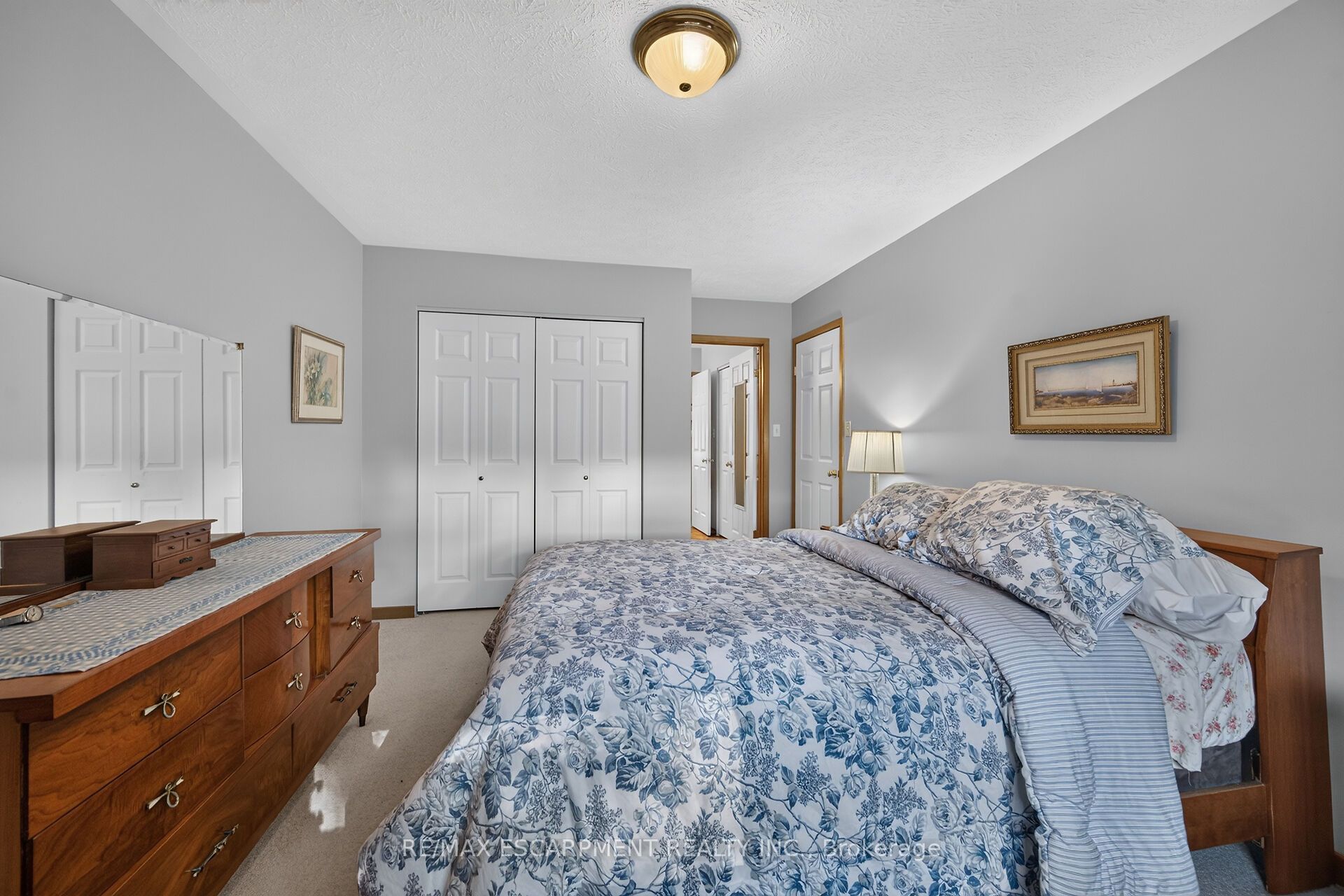 11 Barton Street Property Photo 19
