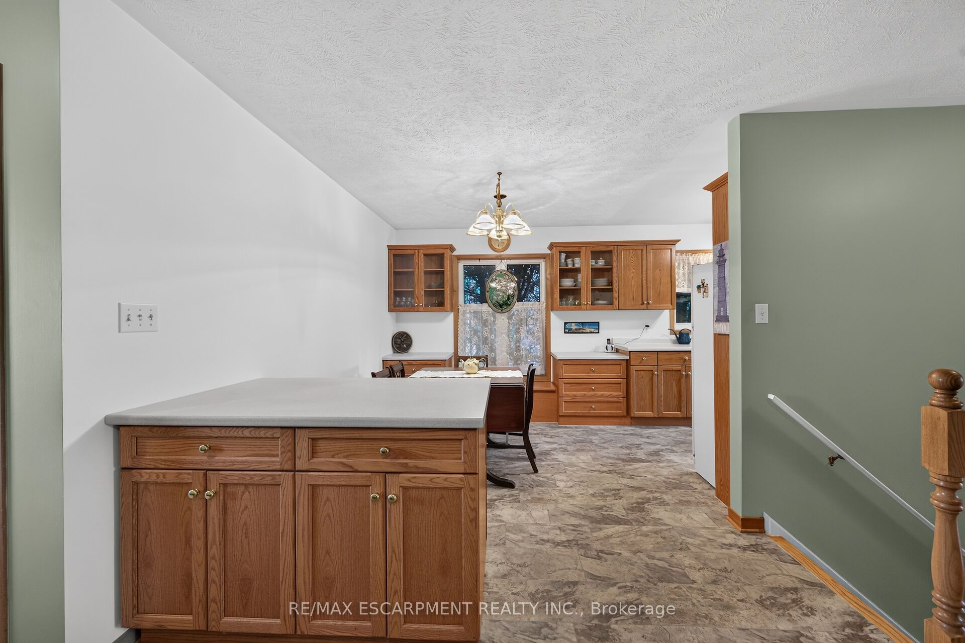 11 Barton Street Property Photo 26