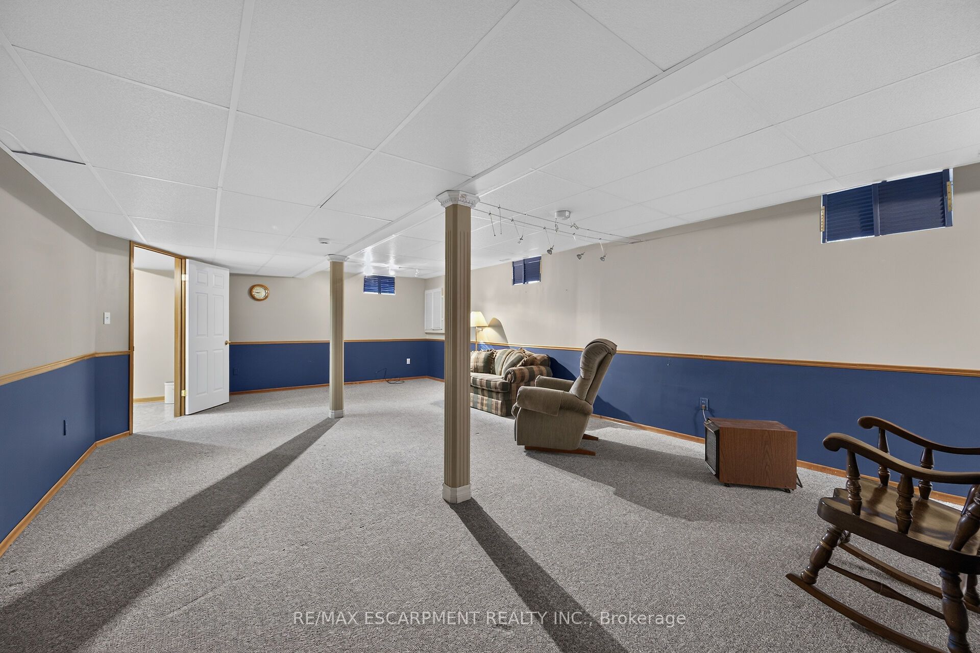 11 Barton Street Property Photo 32