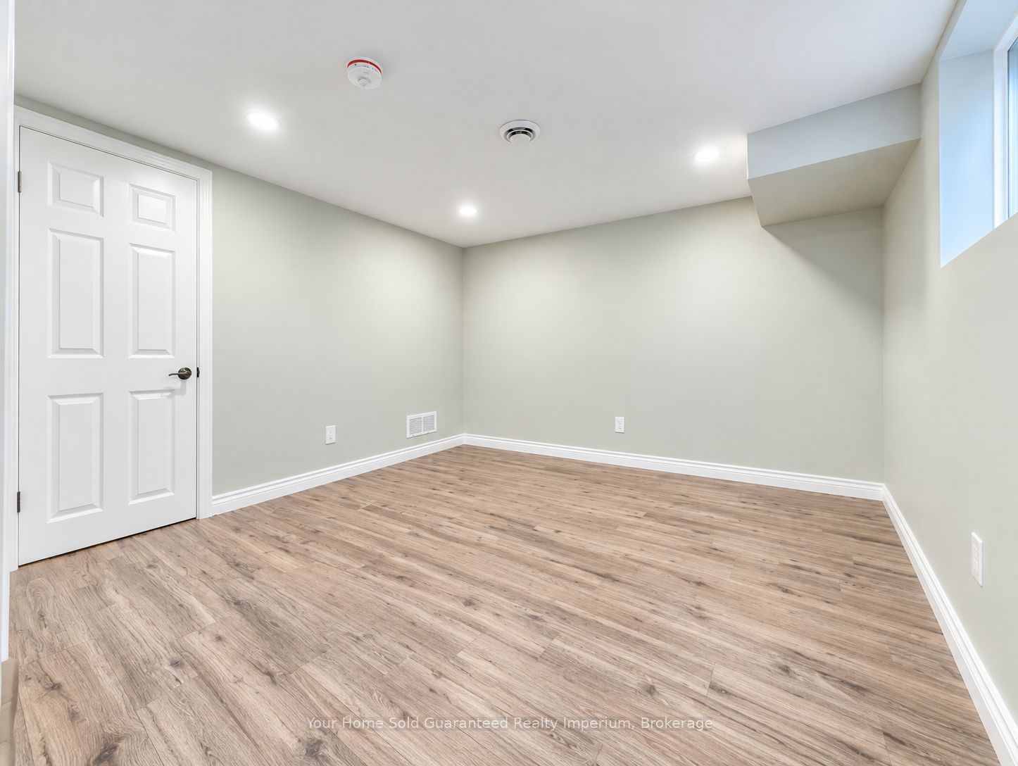 3 Ramsey Street Lower Property Photo 6