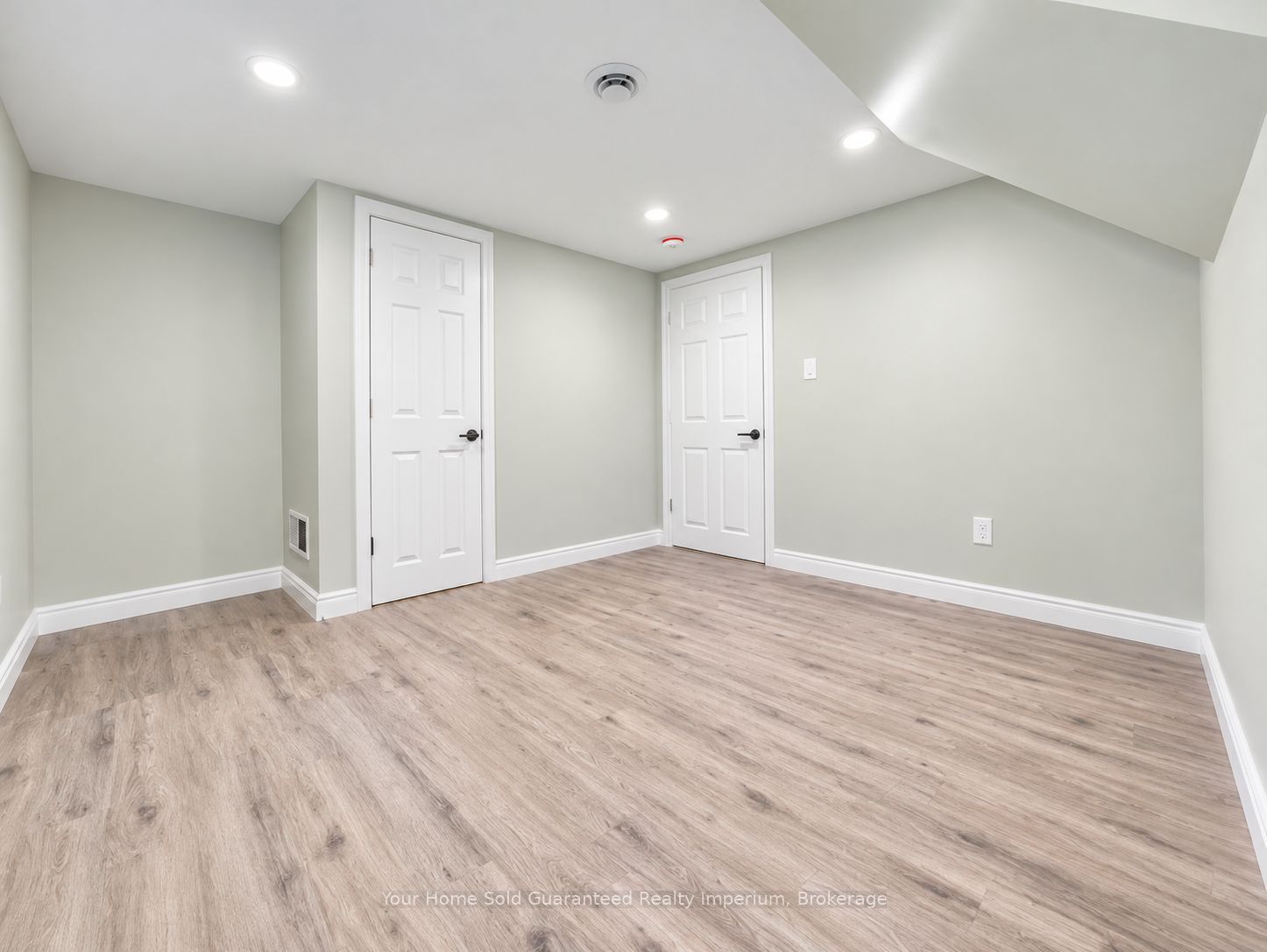 3 Ramsey Street Lower Property Photo 7