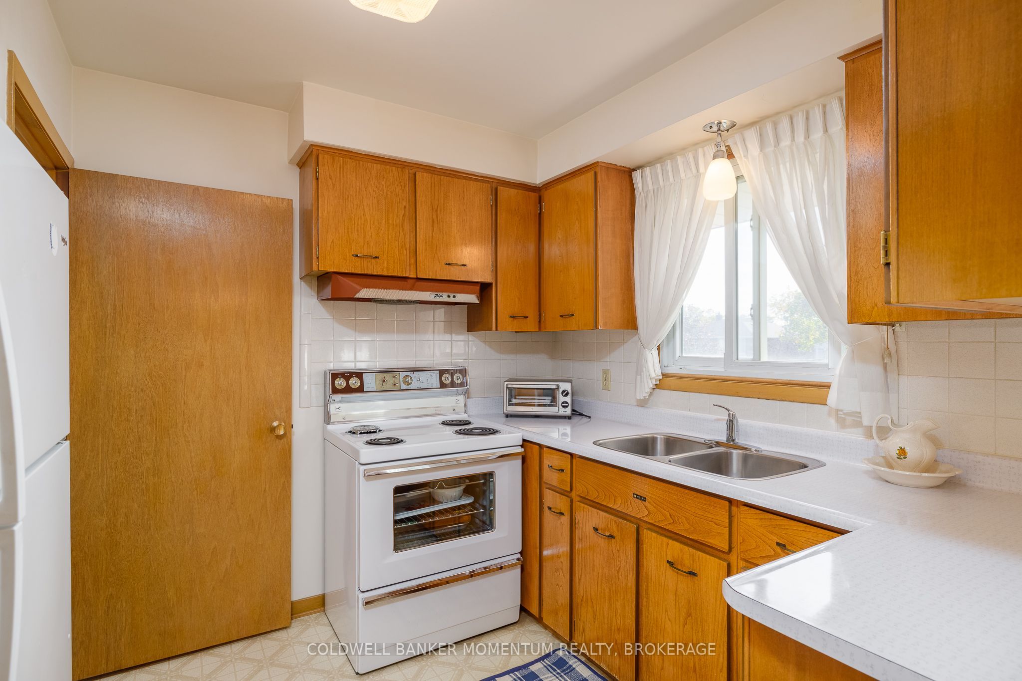 70 Rose Avenue Property Photo 11
