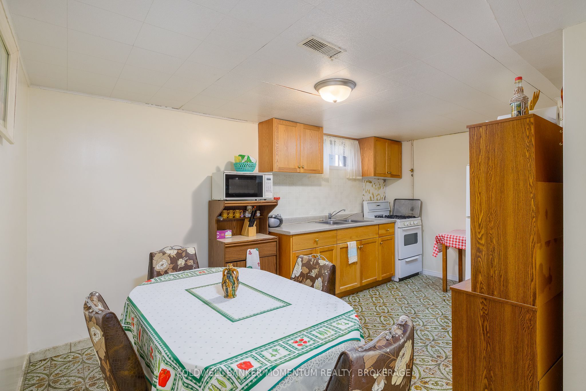 70 Rose Avenue Property Photo 19