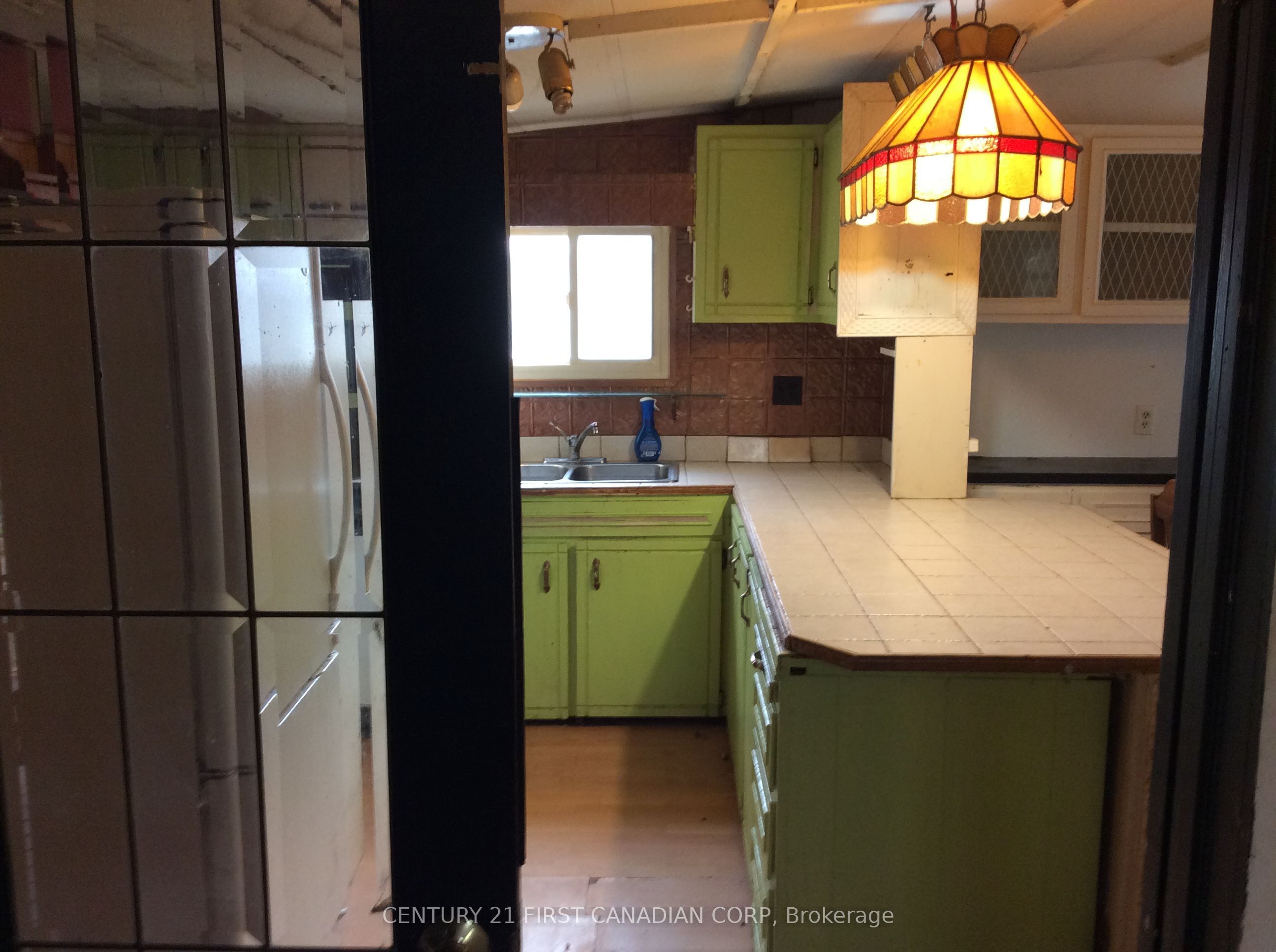 9839 Lakeshore Road 7 Property Photo 13
