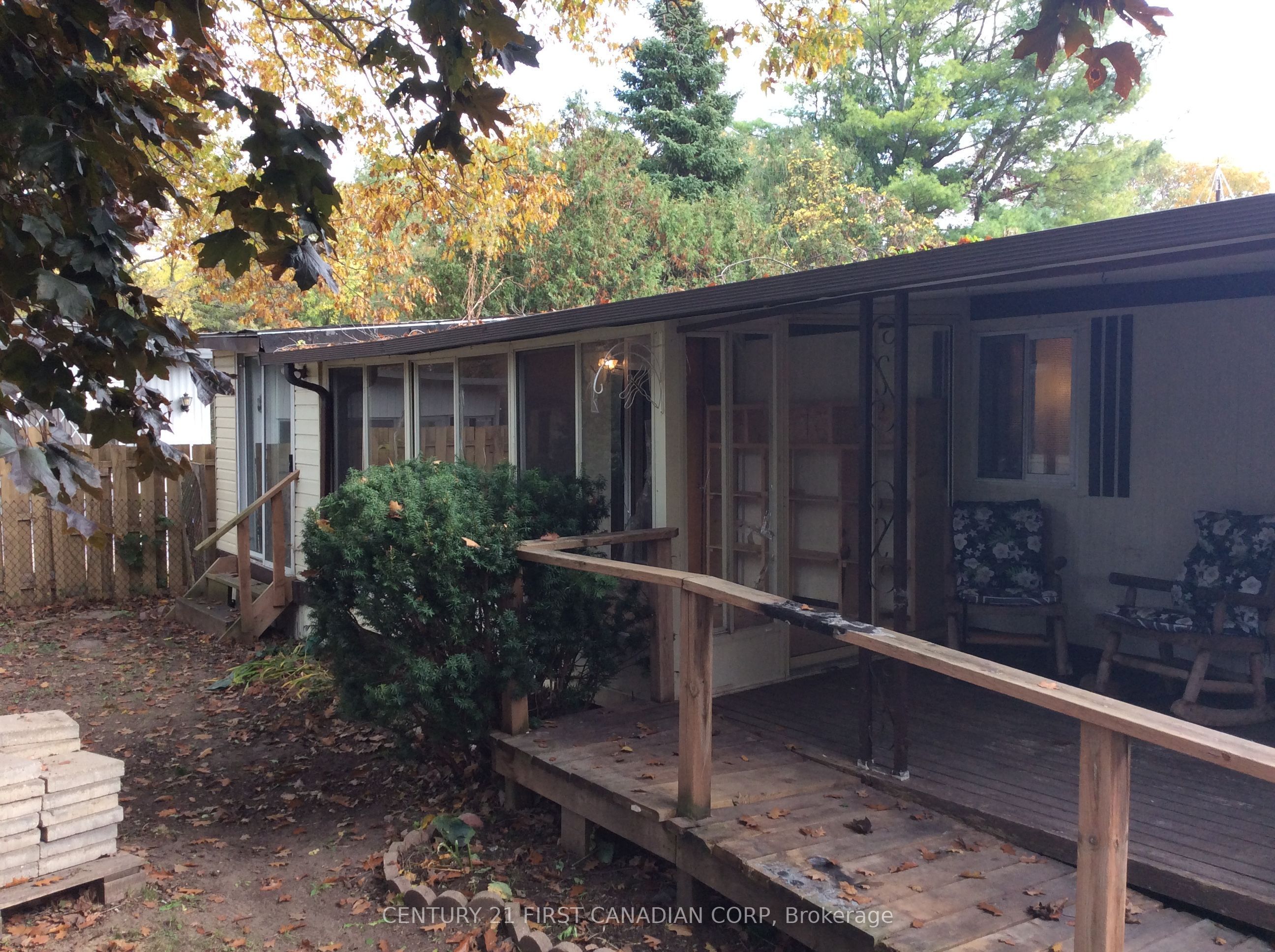 9839 Lakeshore Road 7 Property Photo 30