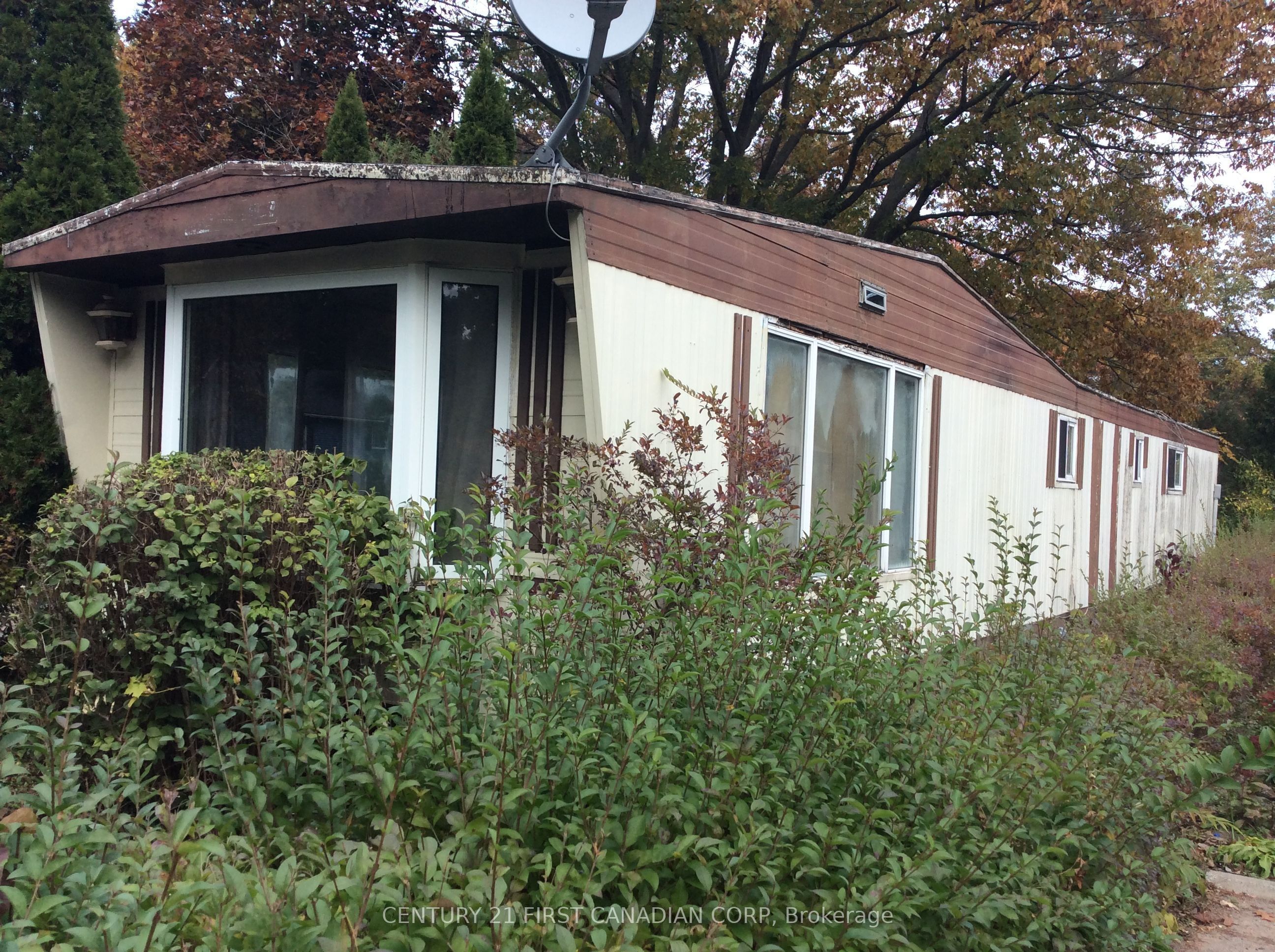 9839 Lakeshore Road 7 Property Photo 37