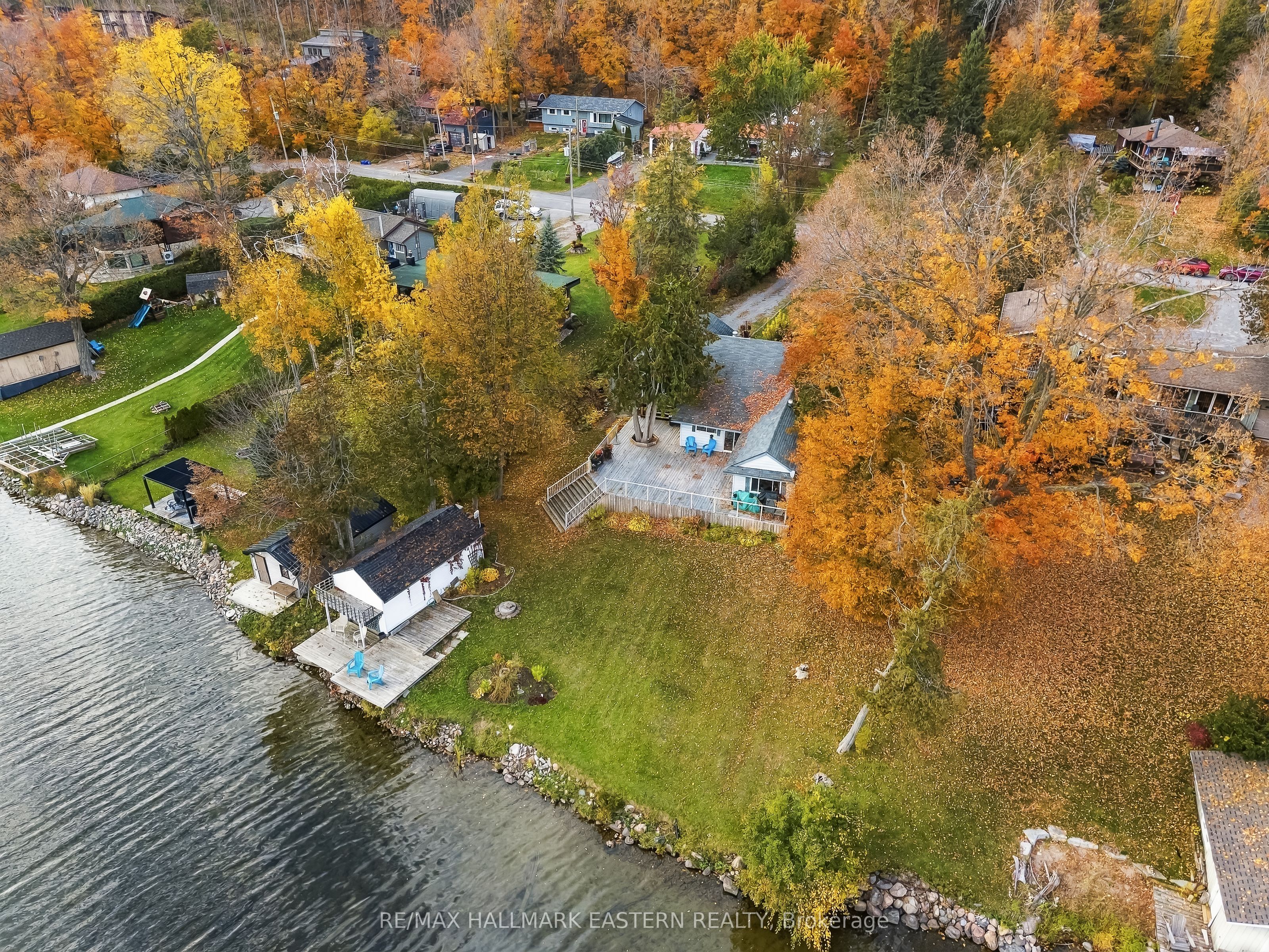 93 Lakeside Drive Property Photo 1