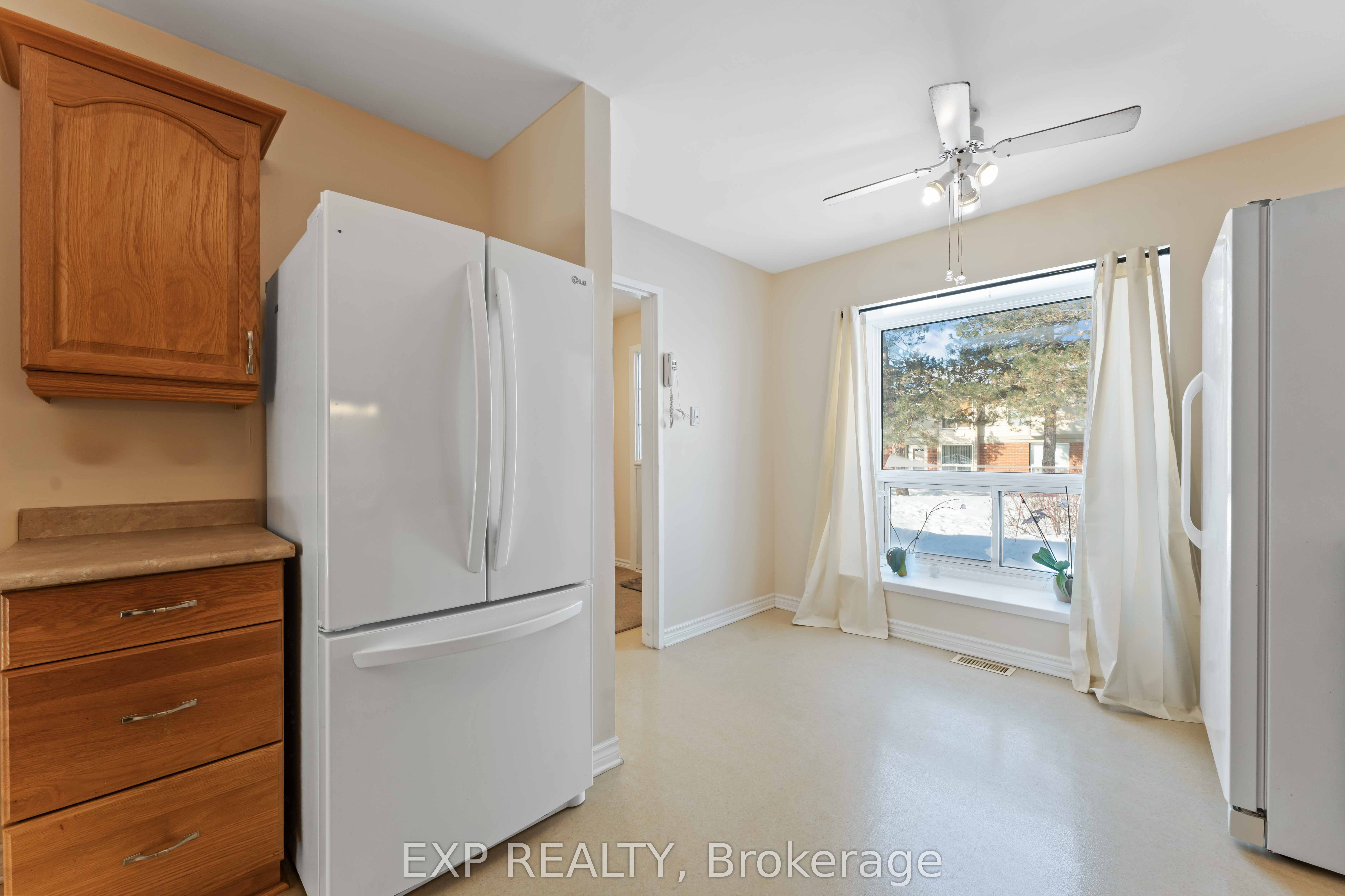 820 Cahill Drive W 38 Property Photo 11