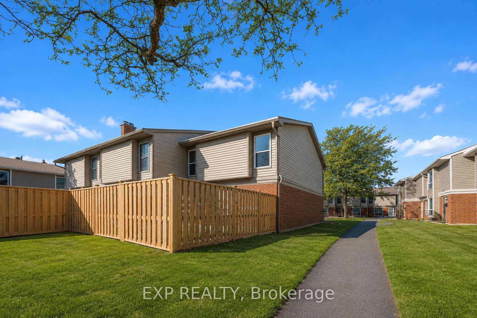 820 Cahill Drive W 38 Property Photo 28