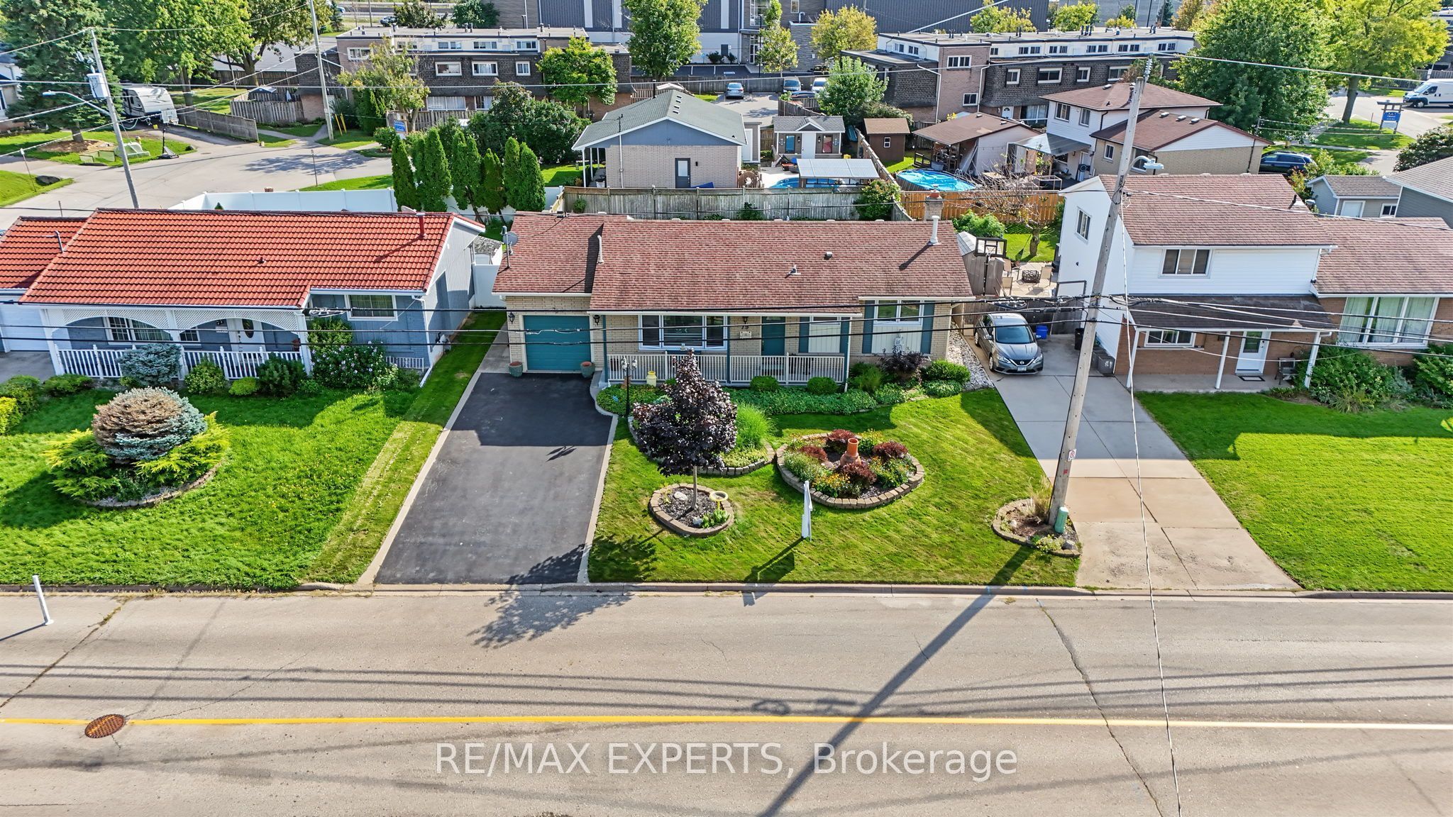 79 Olive Street Property Photo 4