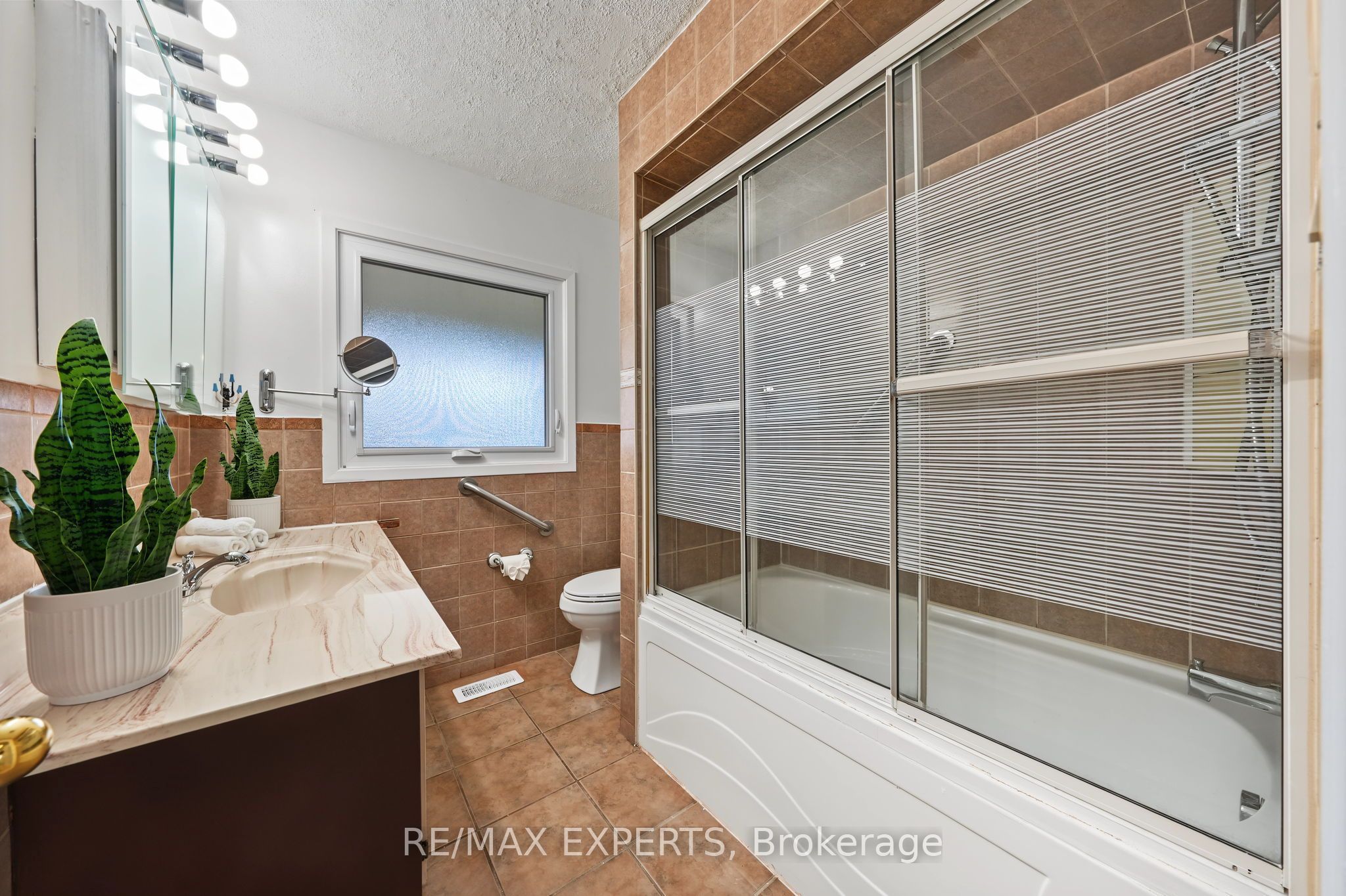 79 Olive Street Property Photo 20