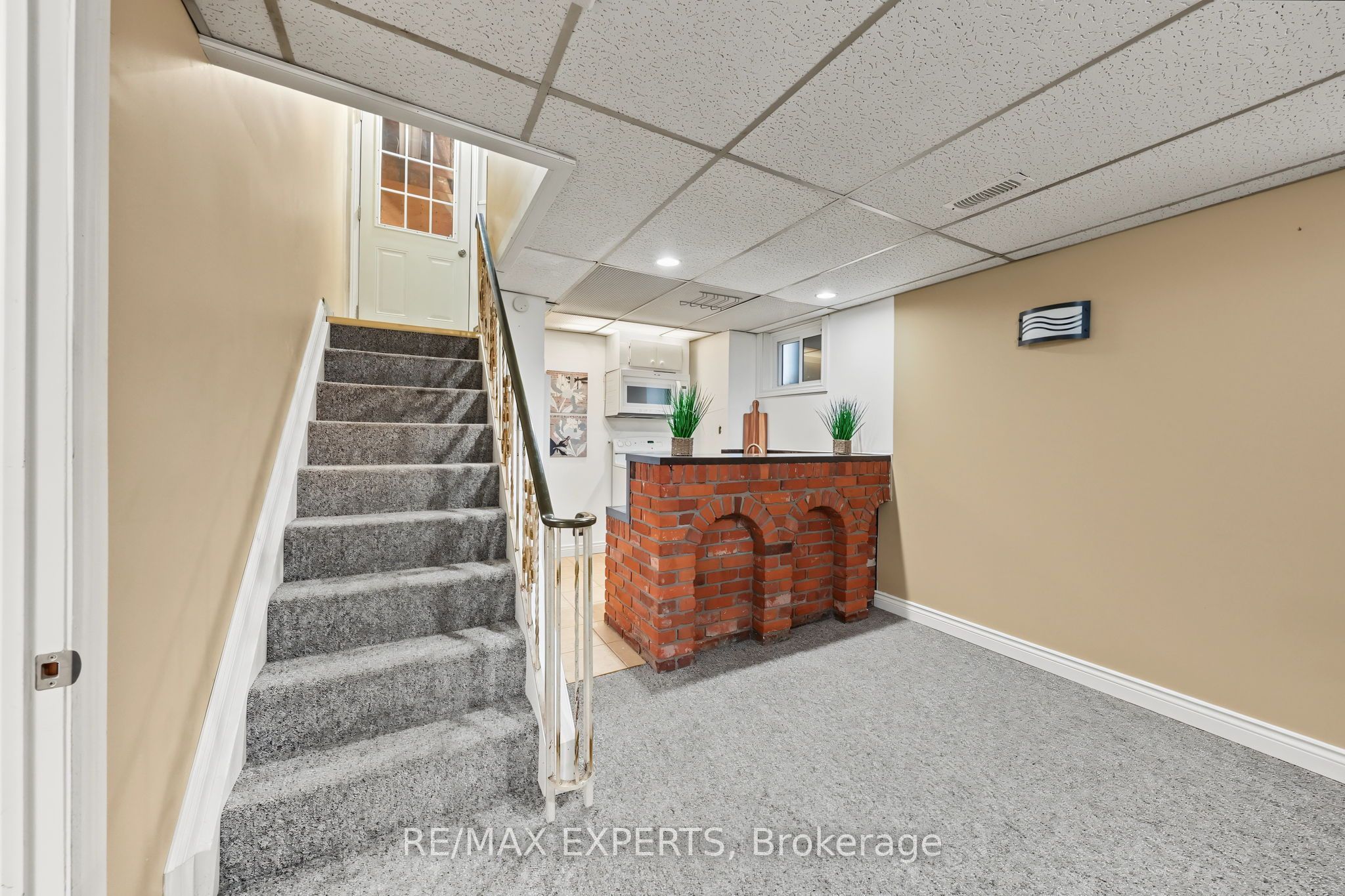 79 Olive Street Property Photo 23
