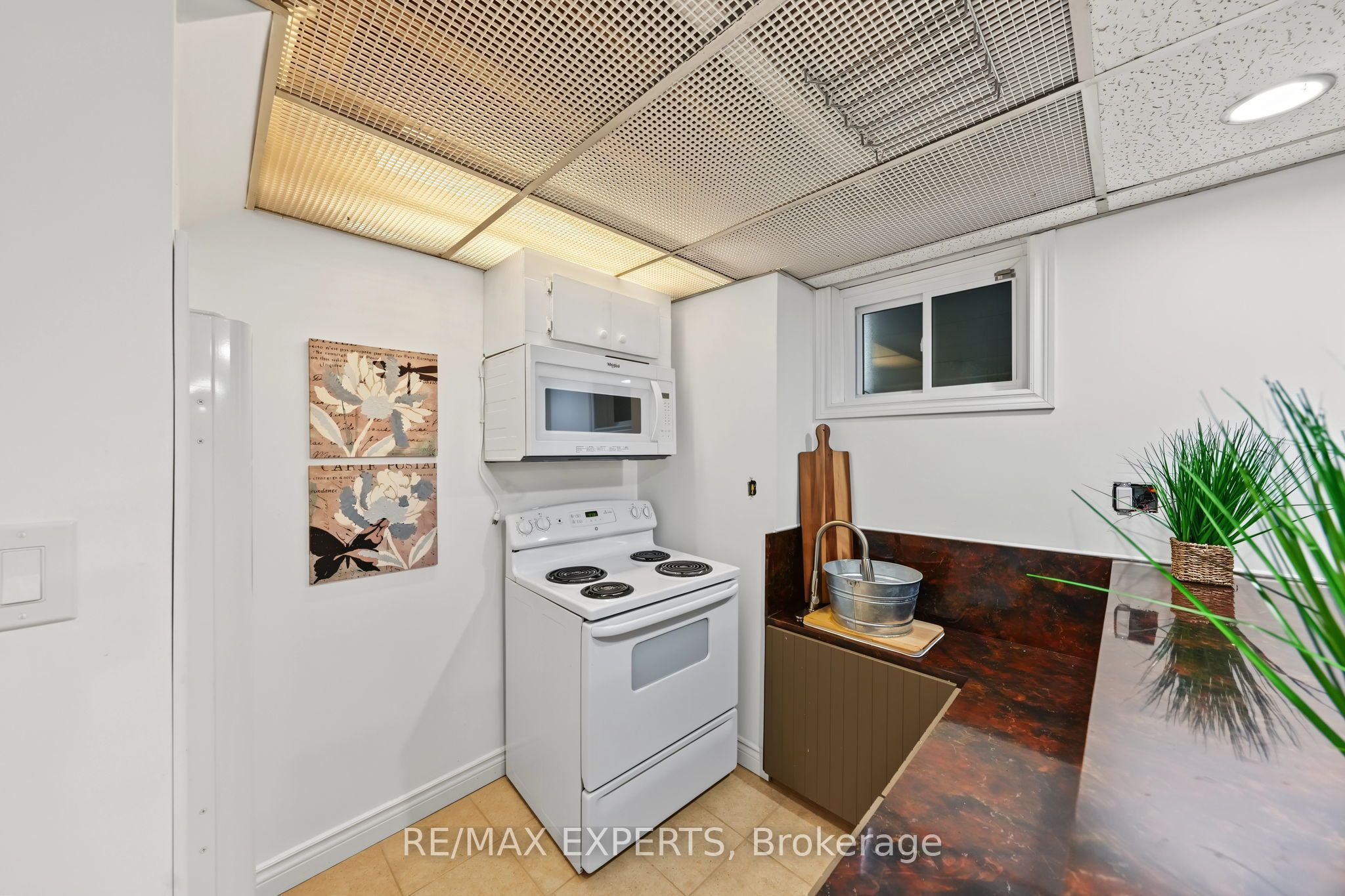 79 Olive Street Property Photo 25