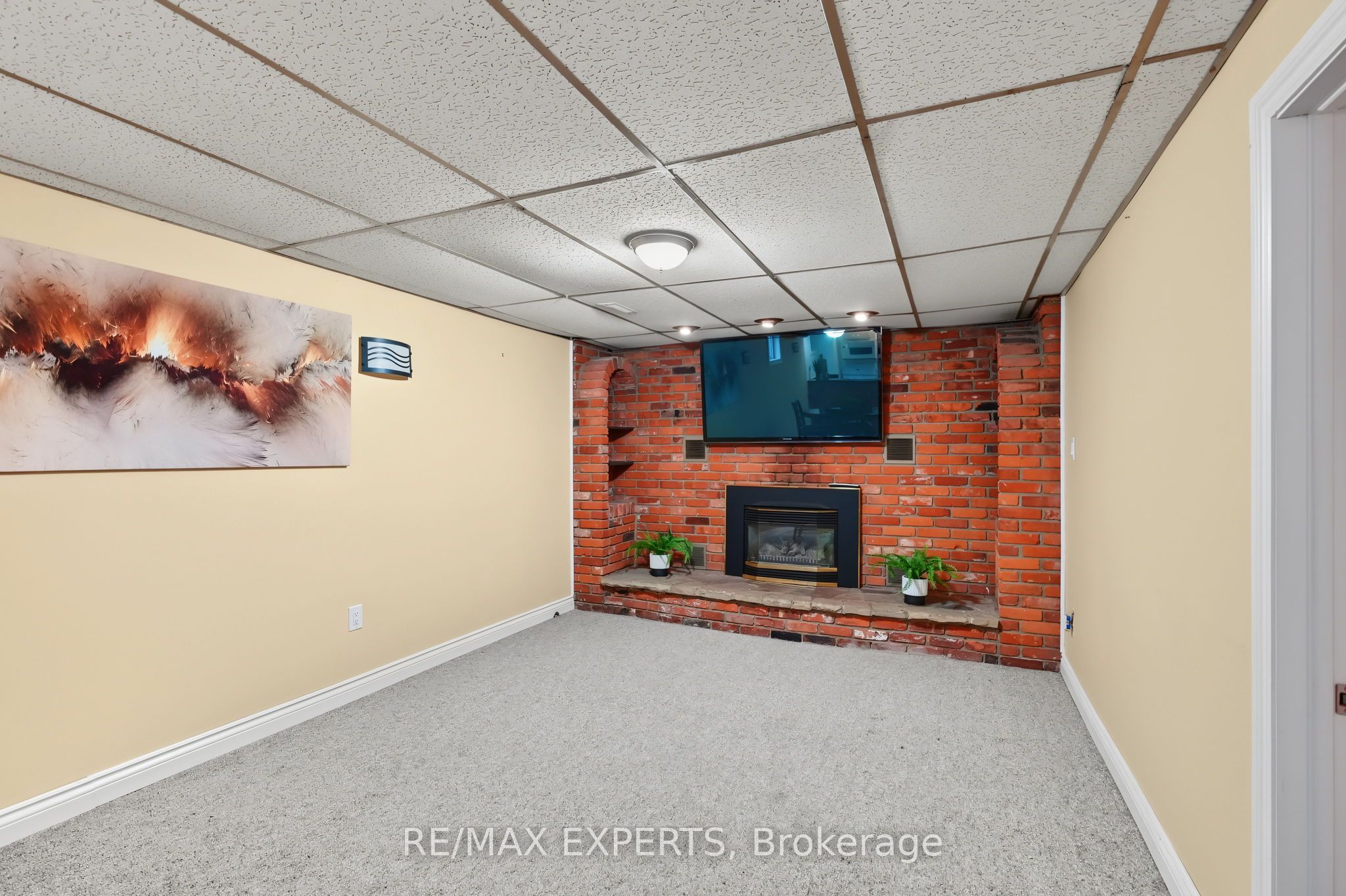 79 Olive Street Property Photo 27