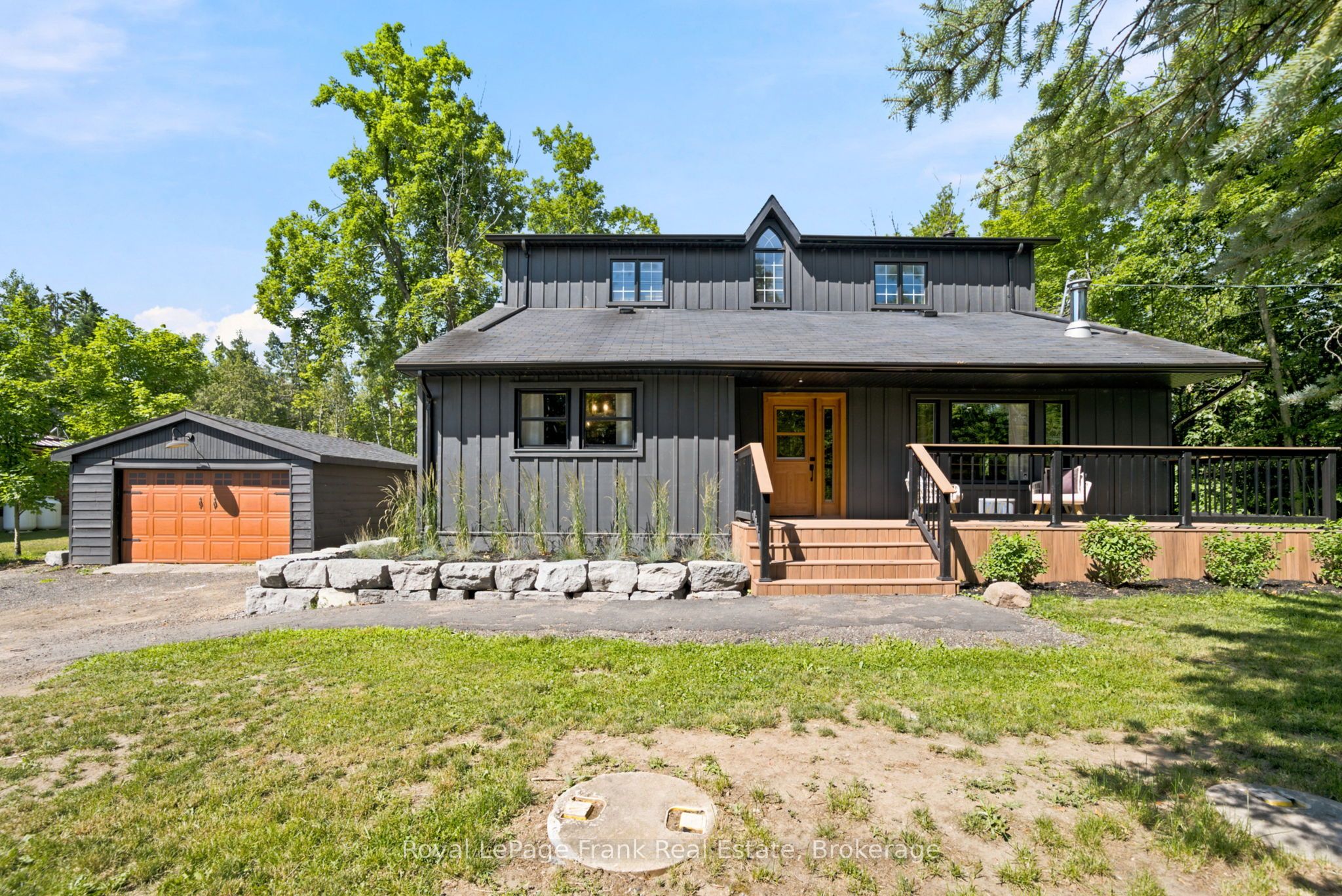 3186 Buckhorn Road Property Photo 1