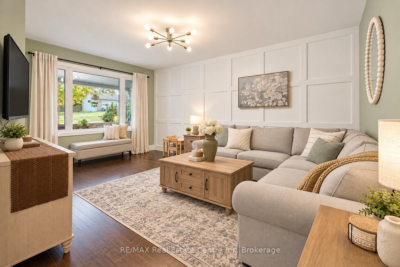 22 Fifth Avenue Property Photo 1