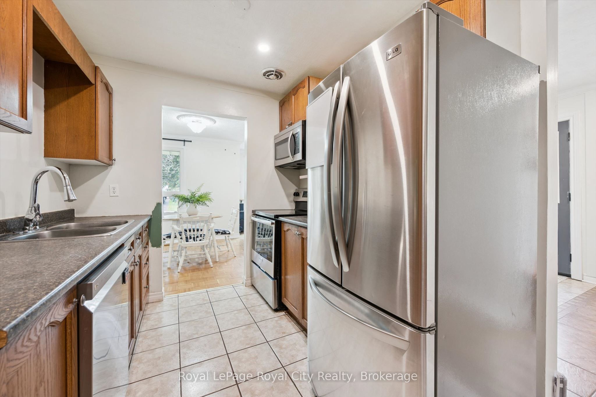 29 Mcilwraith Crescent Property Photo 14