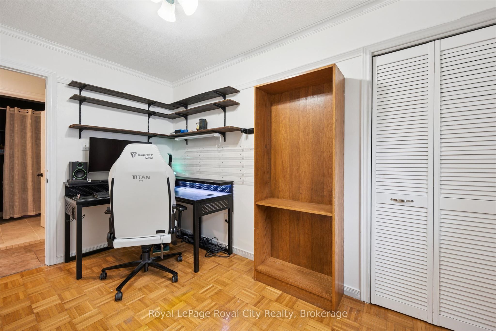 29 Mcilwraith Crescent Property Photo 17