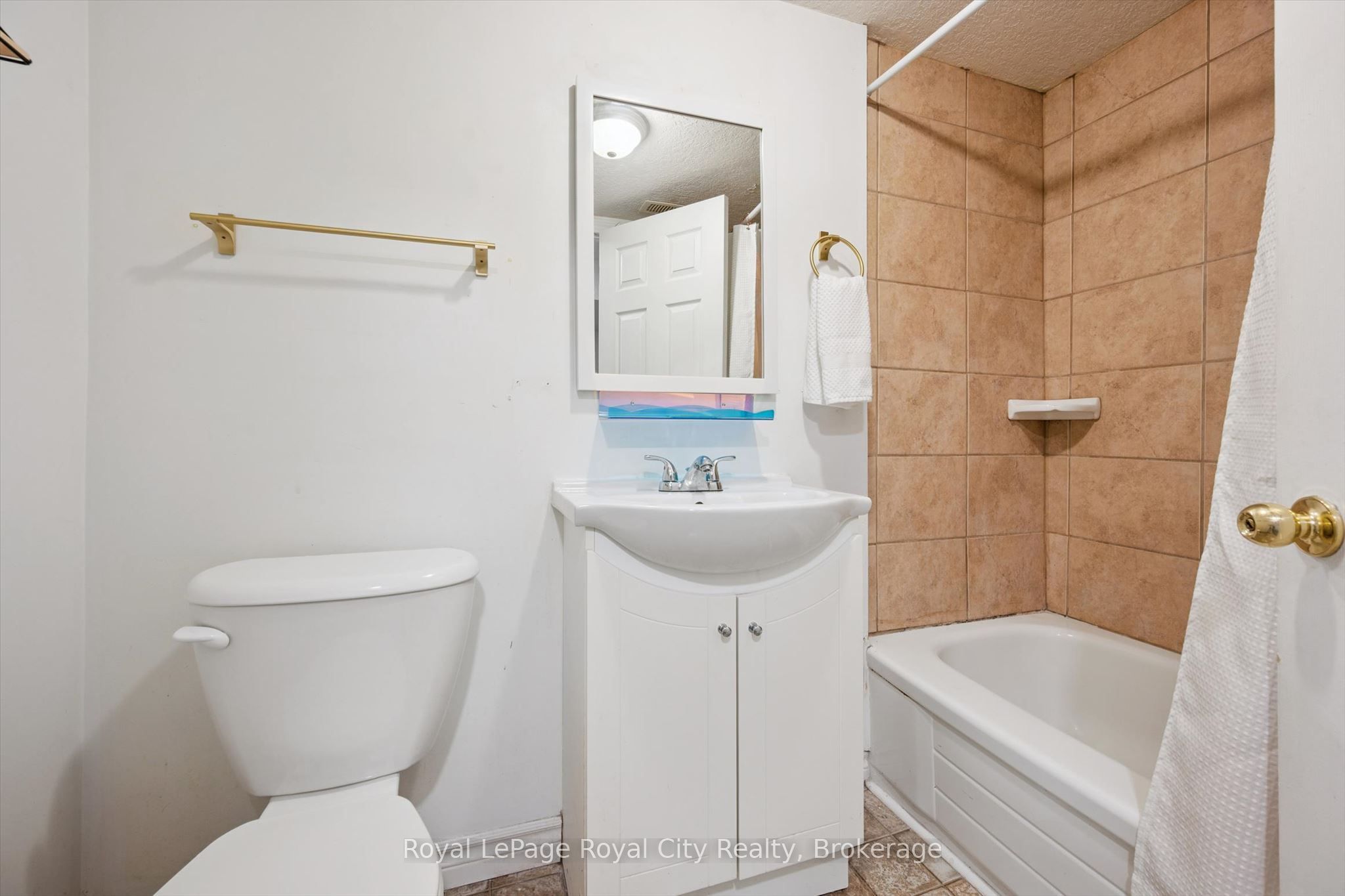 29 Mcilwraith Crescent Property Photo 25