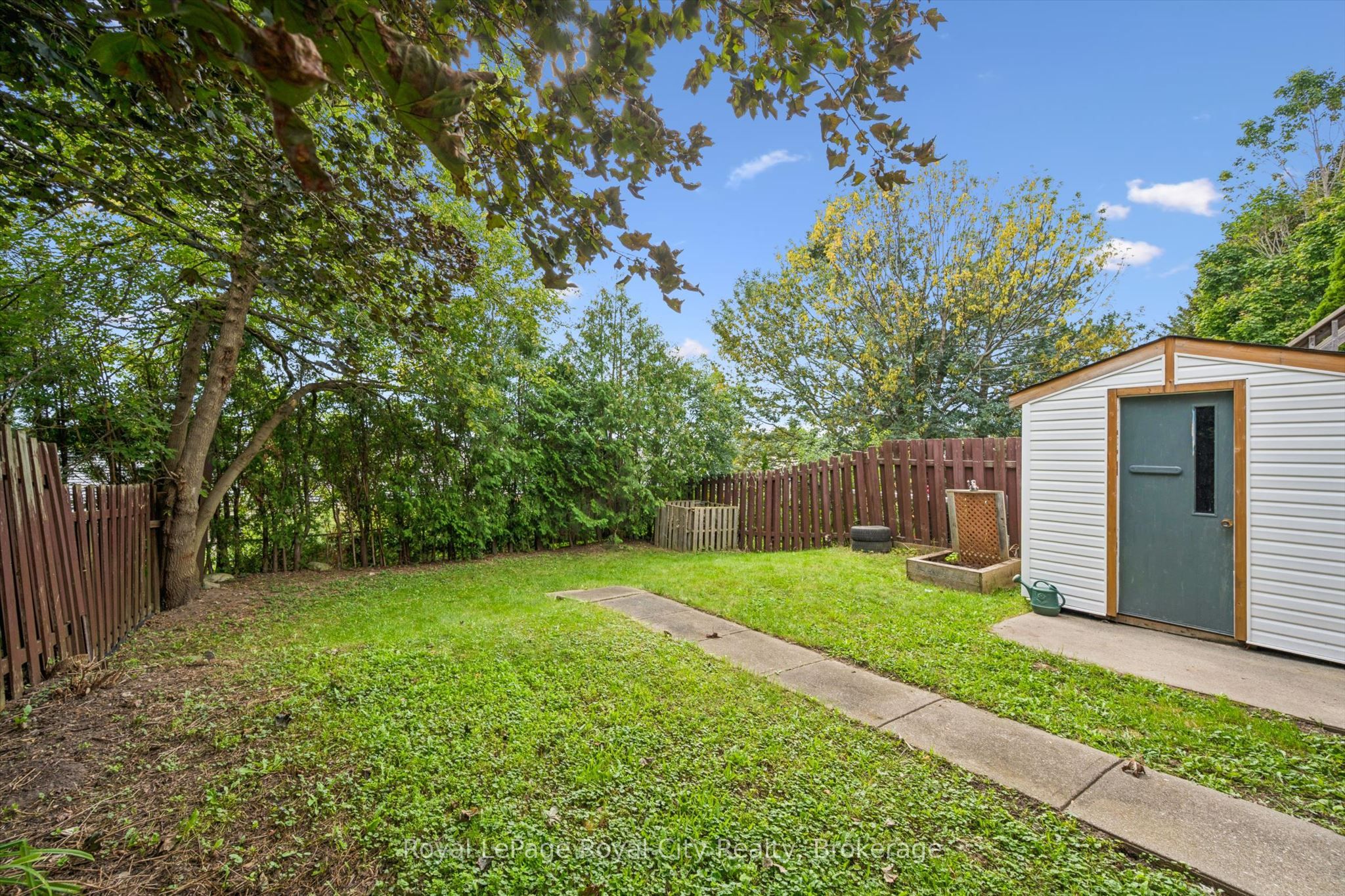 29 Mcilwraith Crescent Property Photo 32