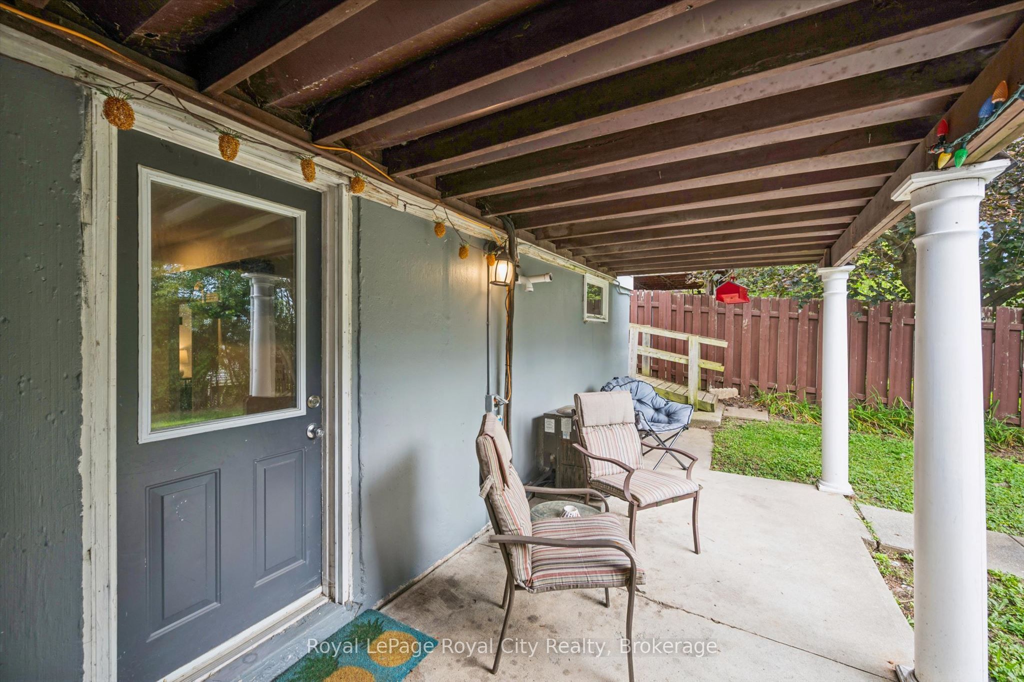29 Mcilwraith Crescent Property Photo 35