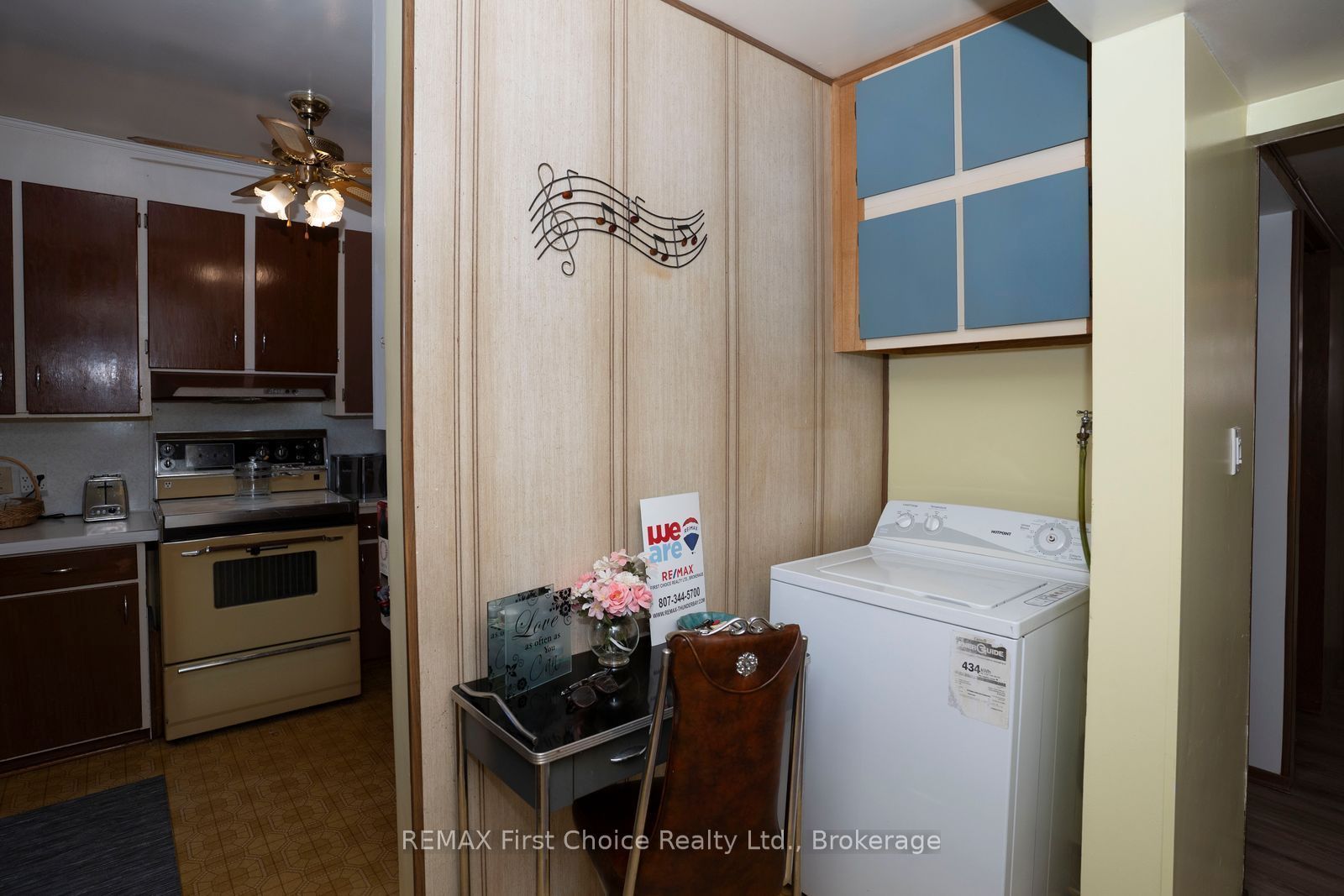 372 Inchiquin Street Property Photo 17