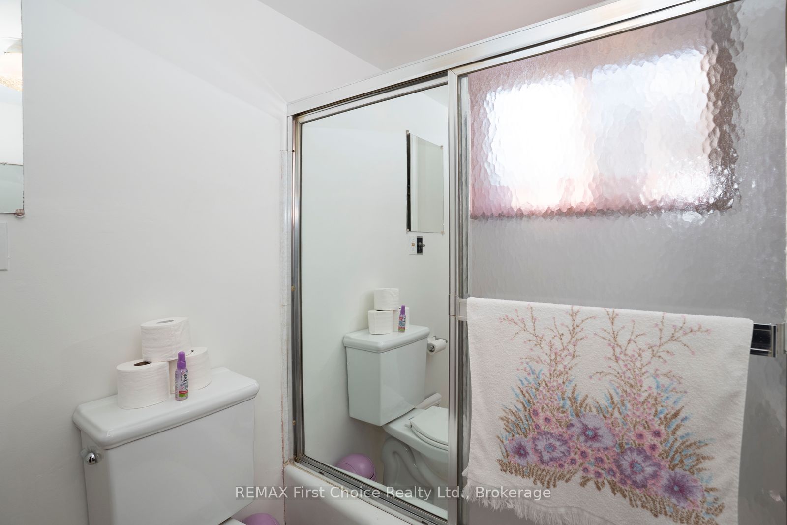 372 Inchiquin Street Property Photo 20