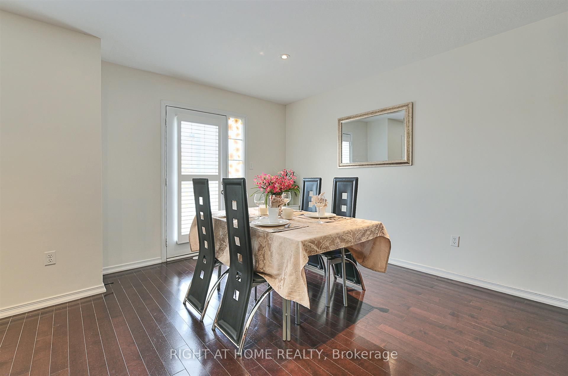 7 Sirente Drive 34 Property Photo 10