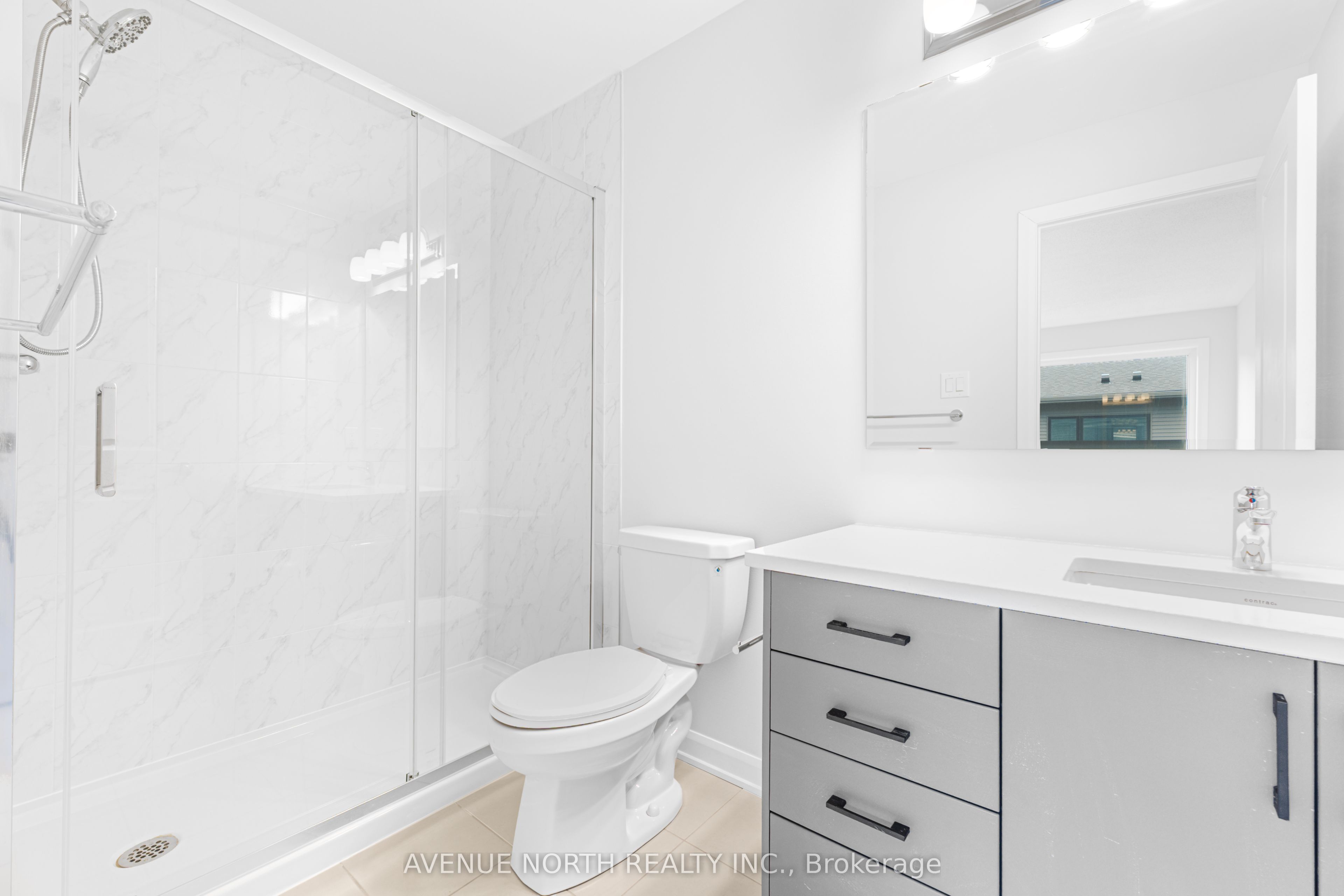 1001 Glenroy Gilbert Drive 10 Property Photo 14
