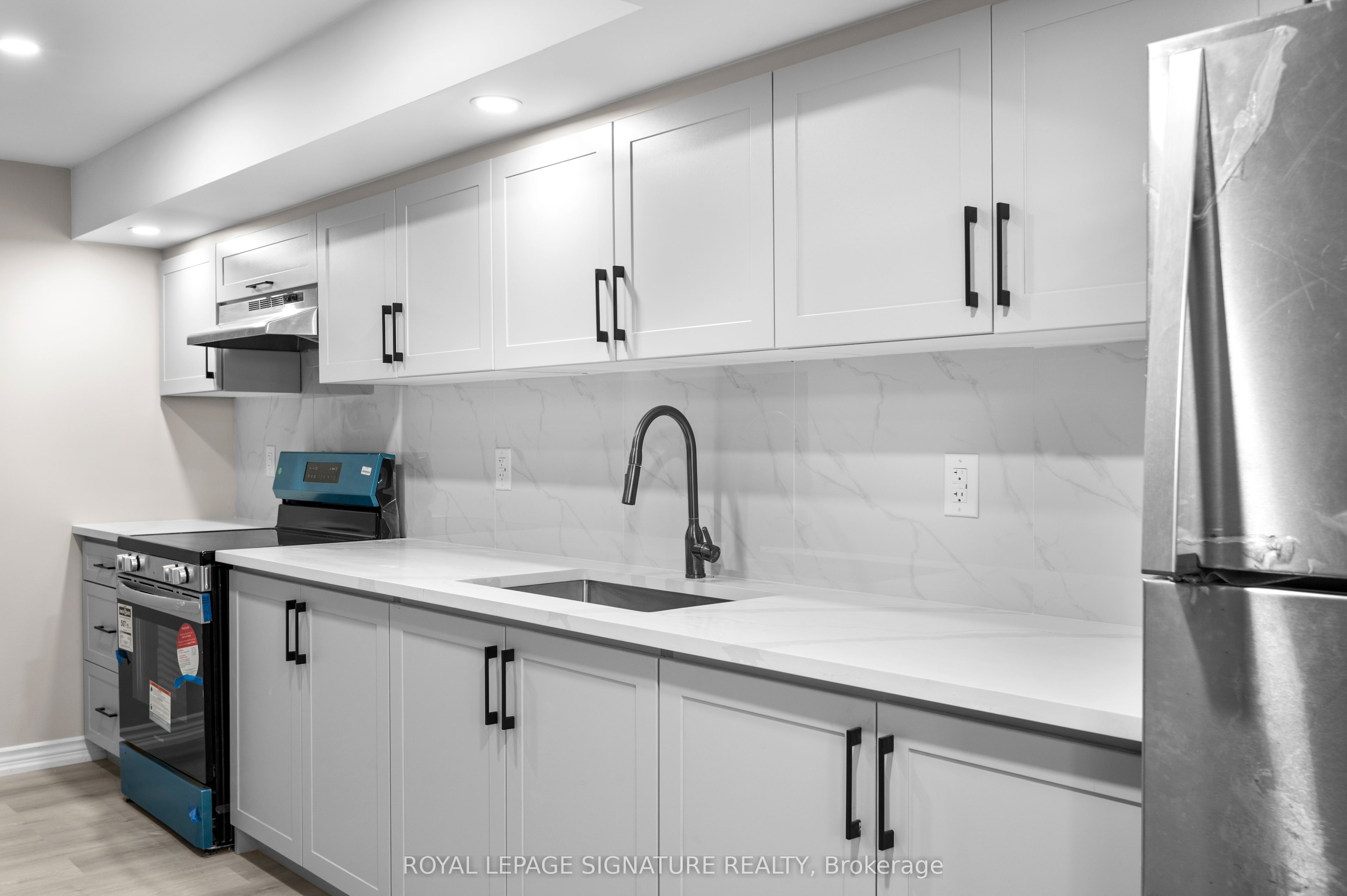1 Aitchison Avenue Property Photo 40