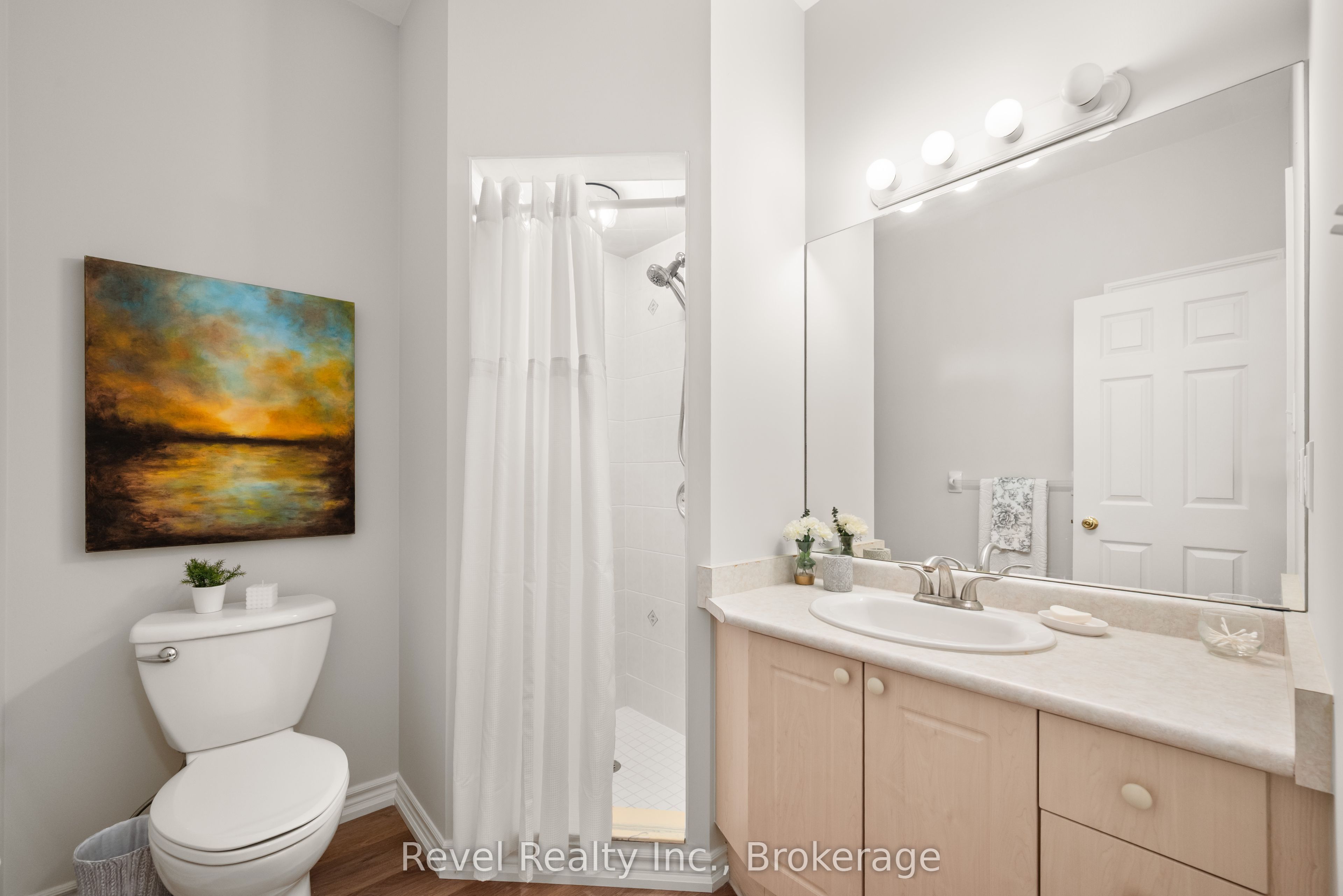 111 Colborne Street 10 Property Photo 27