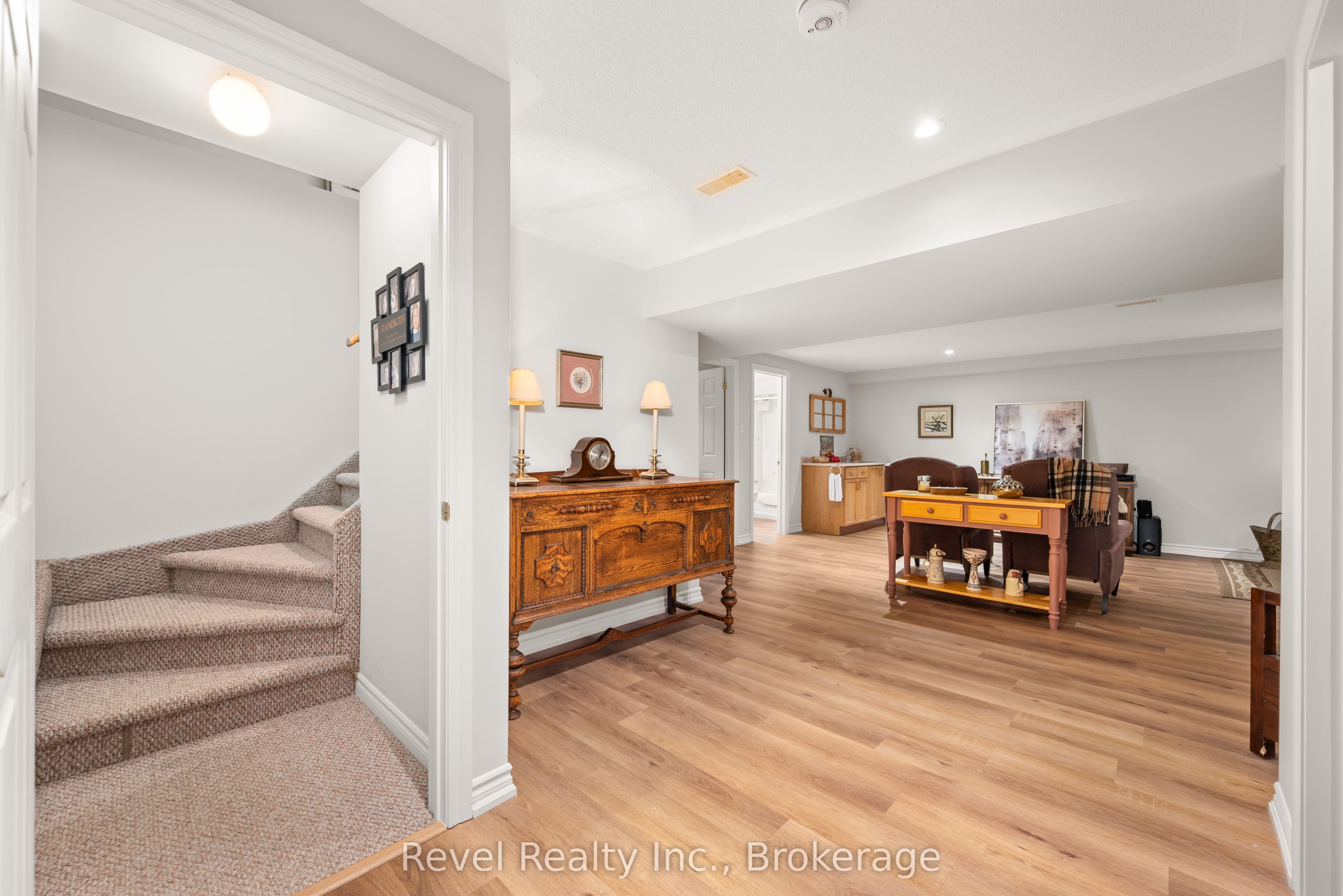 111 Colborne Street 10 Property Photo 30