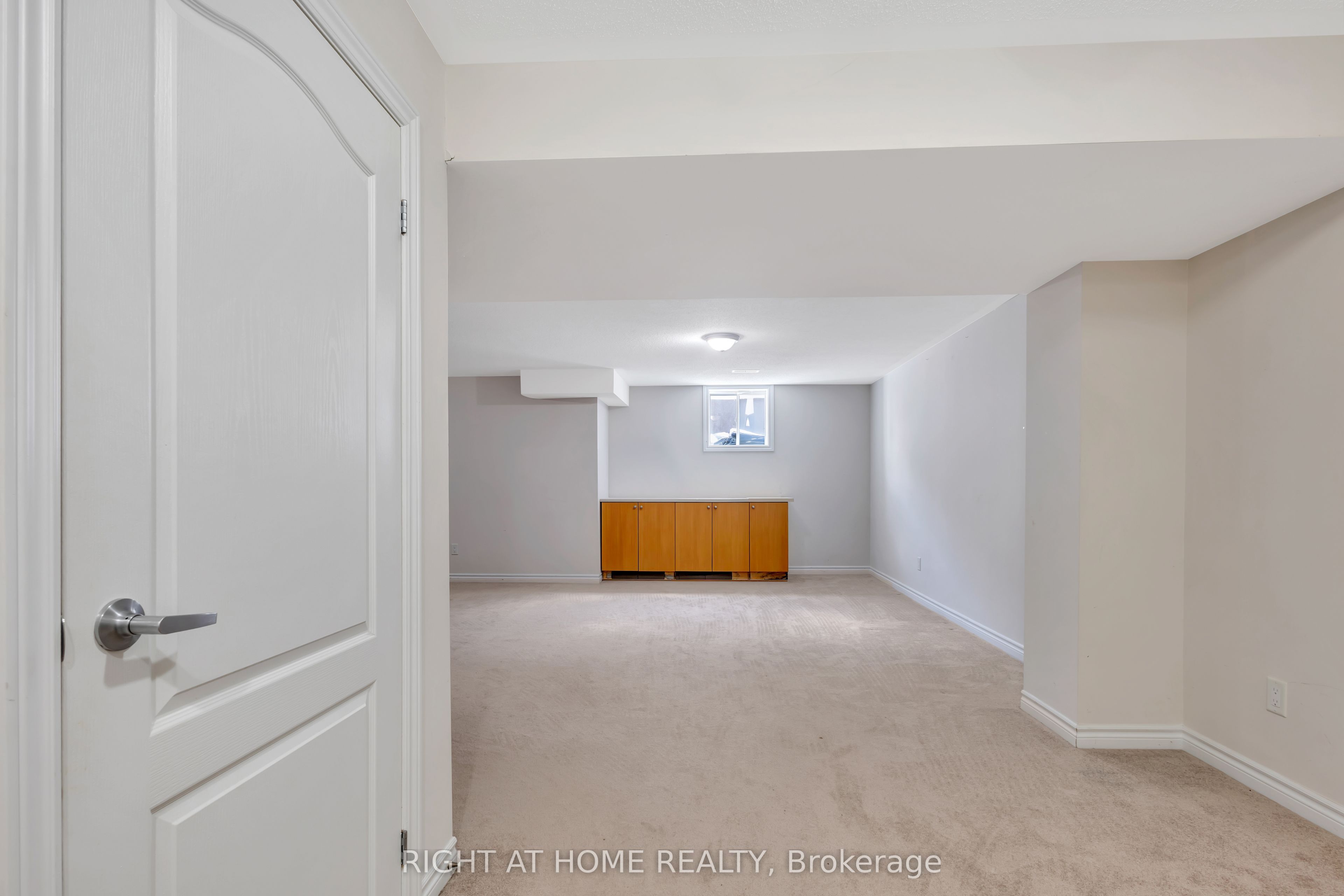 209 Rivertree Street Property Photo 42