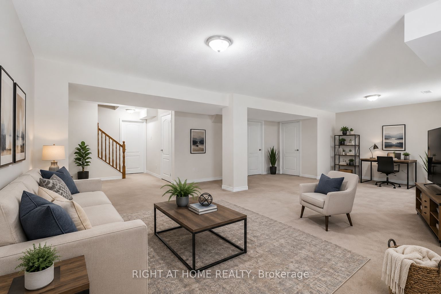 209 Rivertree Street Property Photo 44