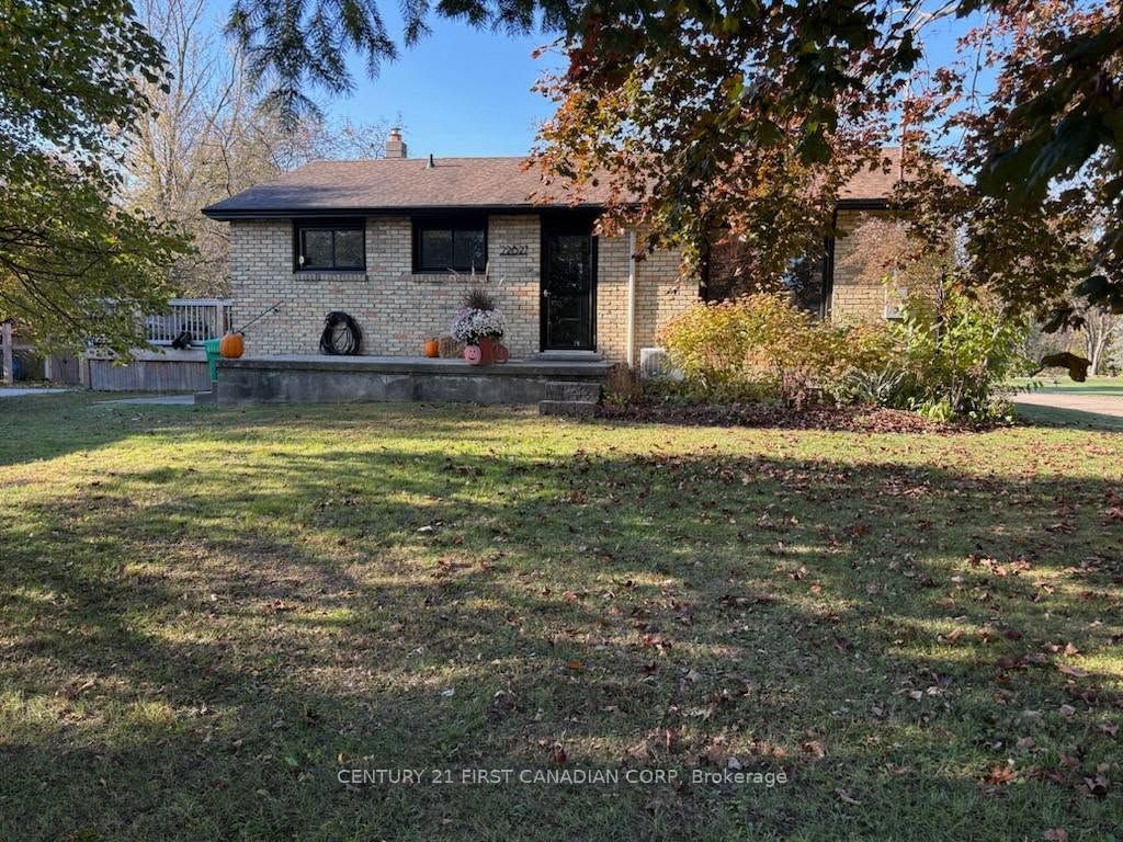 22827 Melbourne Road Property Photo 1